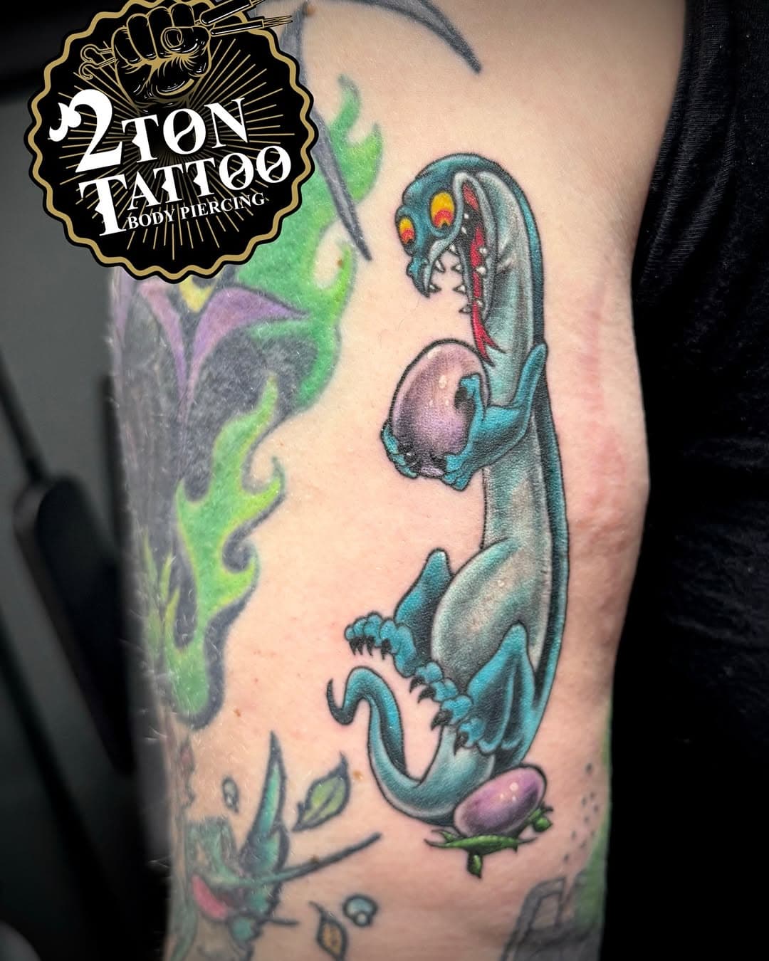 Cool Rescuers tattoo done at 2ton tattoo gallery. Want a tattoo? Walk-ins welcome everyday for small tattoos and Body Piercings. We are open Mon-Sat 12-8pm
423-288-2866

Tattoos start at $60
Body Piercings are $40 above the belt (that includes the jewelry) and each additional piercing is $20. 

 #supportlocalart #localart #traditionaltattoo
#tattoo #tattoos #tricities #tattooshop #kingsport #kingsporttn #bristol #bristoltn #johnsoncity #johnsoncitytn #ink #2ton #2tontat2 #2tontattoo #2tongallery #2tontattoogallery #easttennessee #easttn #drawing #art #sketch #tattoosofinstagram #rescuersdownunder