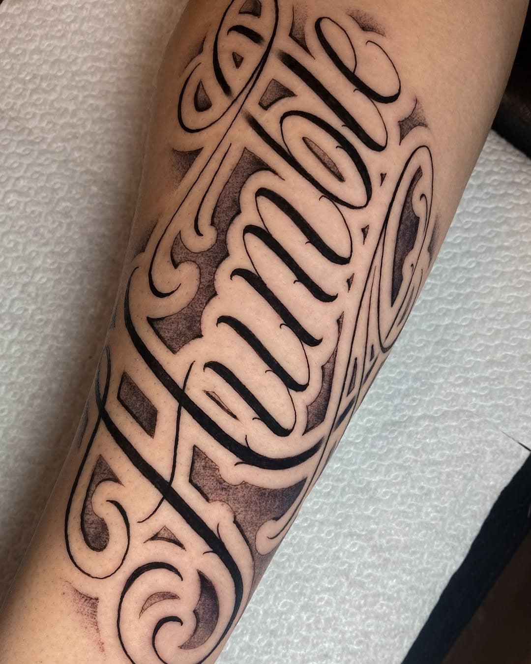 👹HUMBLE 
✨lettering done at @sacredbones.tattoo 
🙏🏻 Thanks Nour for the trust 

#lettering#letteringtattoo#humble#humblelettering