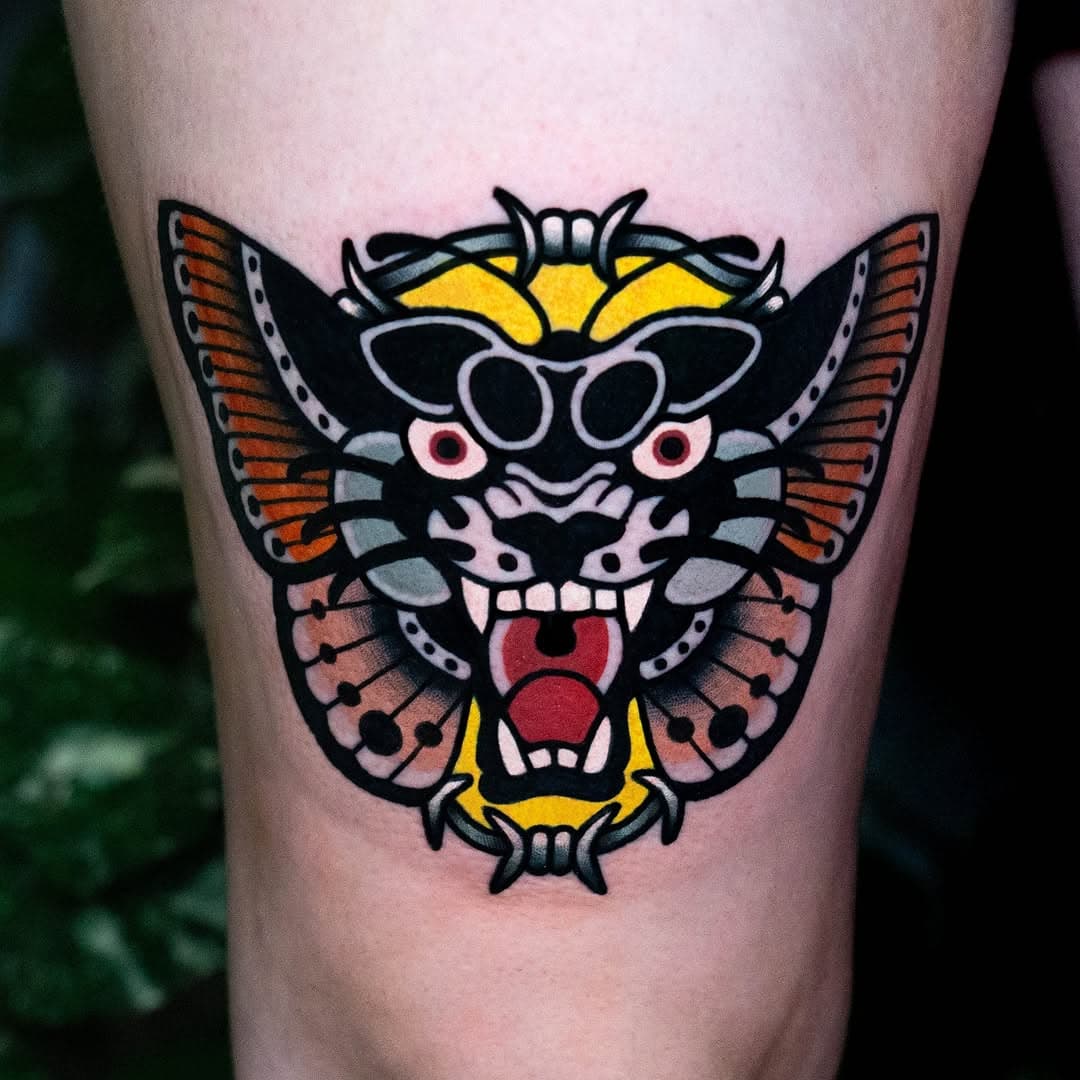 Moth X Panther

Placement : Thigh

Done at : Bangkok

Yubtattooer@gmail.com
.
.
.
Panthertattoo