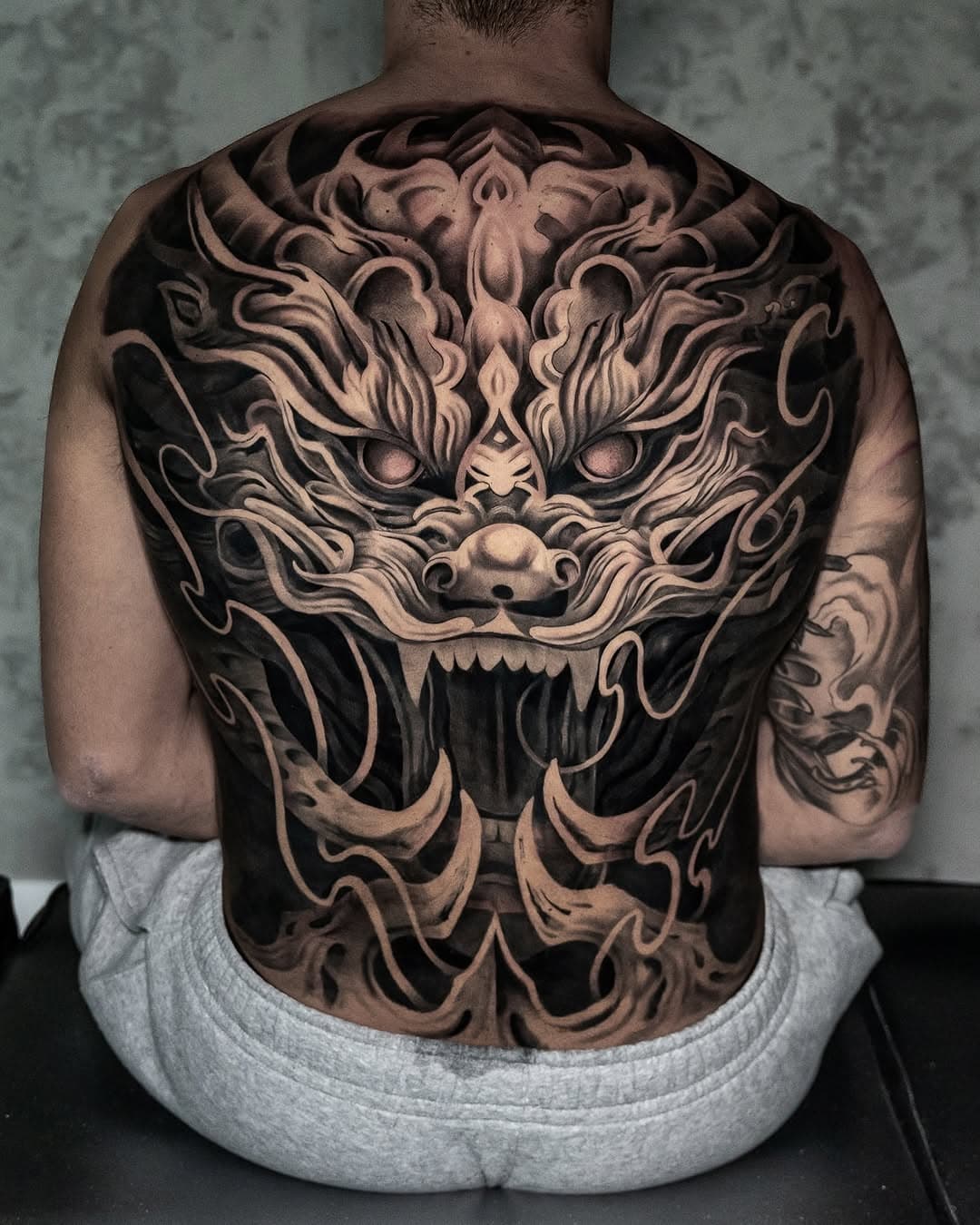 Mastery achieved. @jimbo.tattoo

#spaintattoo #malagatattoo #viceink #dinamic #realismo
#kwadron #proton #elitetattoo #malagatattoo #spaintattoo #fkiron