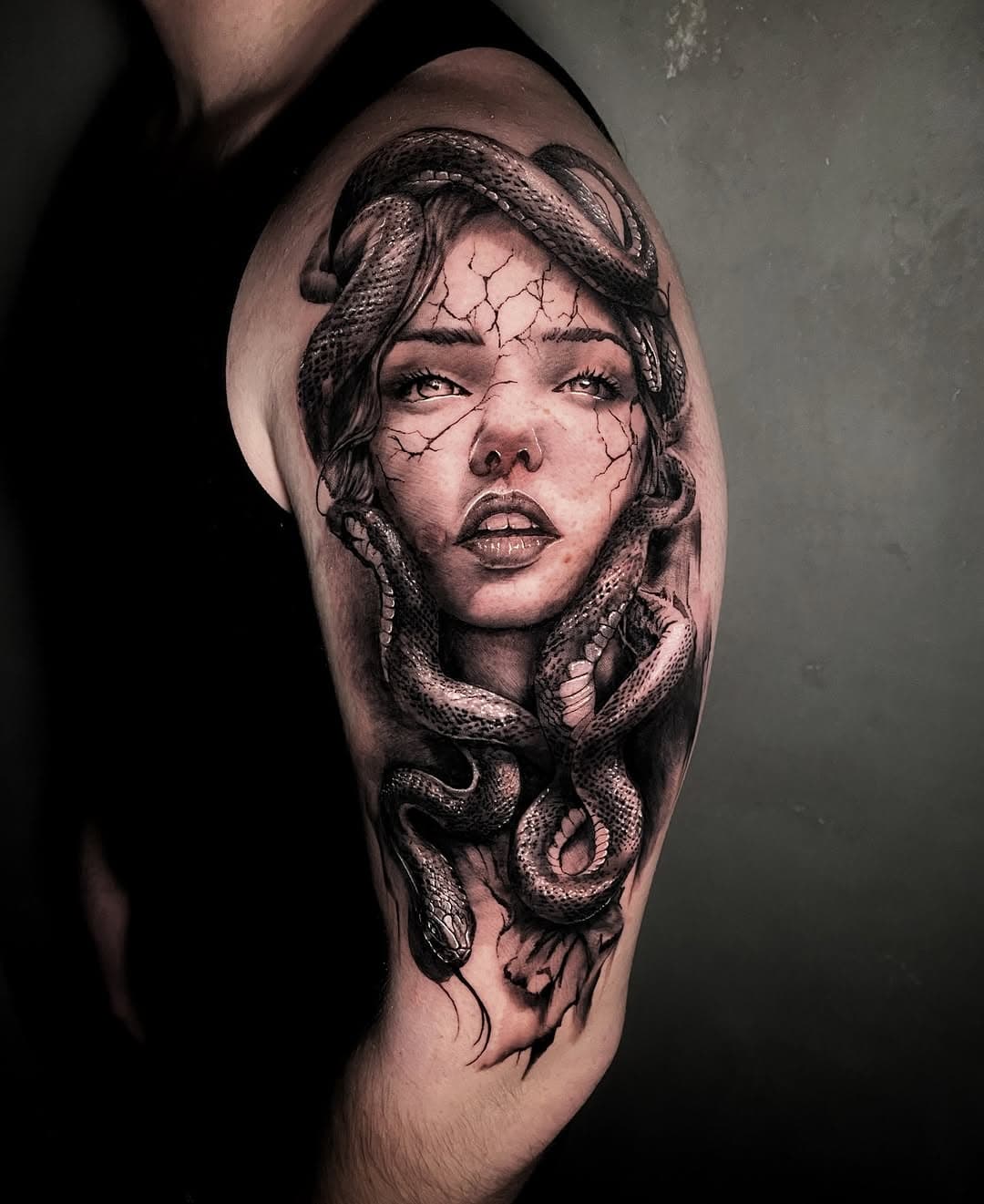 #rtcandrzejcymontattoo #andrzejcymon #tattoo #tattoos #inktattoo #ink #inkedup #medusatattoo #bodyarttattoo #bodyart #polishtattooartist #poland #lwówekśląski #loversilesia #pola_la