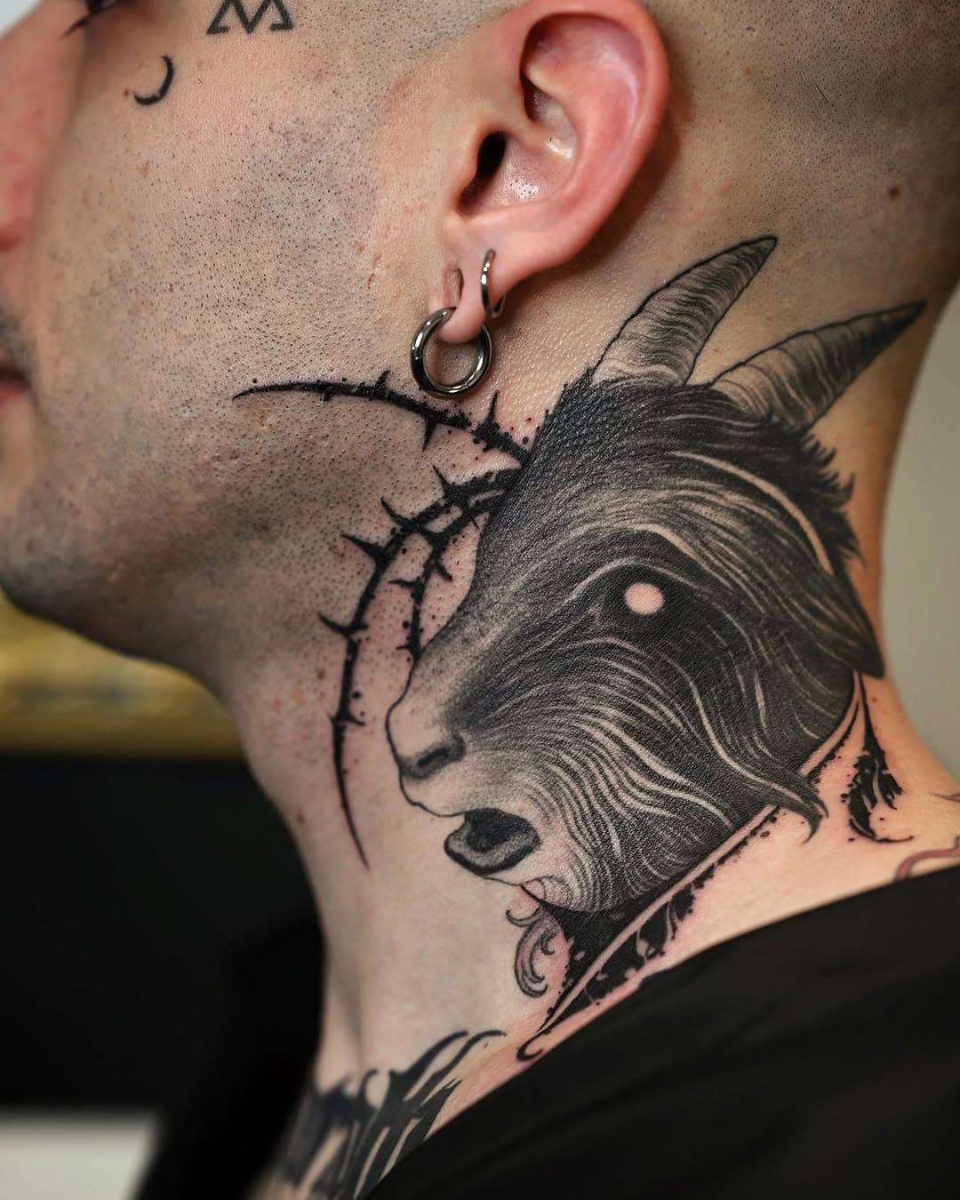 Black goat and ornaments for the man @darko.blvck 
@vittoriosgarbi 
@vittoriosgarbi 
@vittoriosgarbi 
done at @jarumstudio 
-
#tattoo #tattoos #necktattoo #goat #goattattoo #black #dark #darkartists #blackwork #blackworkers #darkart #neotraditionaltattoo #neotradsub #neotradeu #animaltattoo #necktattoos #ornamental #darkornaments #angelobarulli