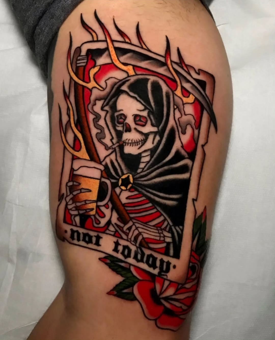 Grim reaper by @pamela_vecera 

#hardtimestattoo #pamelavecera #grimreaper #inker #ladytattoo #piratetattoo #ladytattooartist #tradworker #traditionaltattooartist #vanchiglia #torino