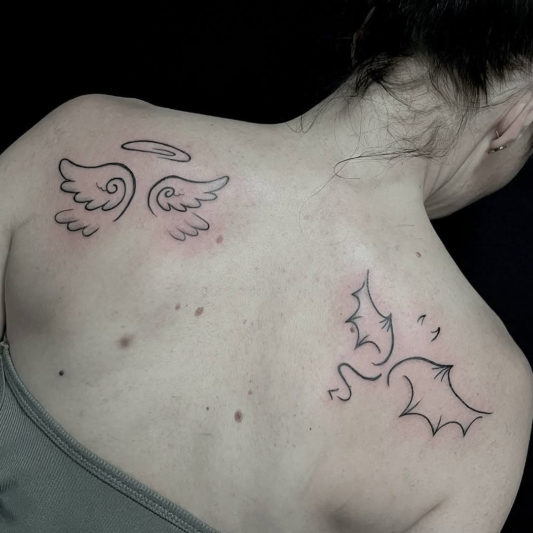 Praca Natalii @masakra.art 👼👹
Takie delikatne prace też wykonuje. Zapraszamy

Obserwujcie nas:
@paulinamosci
@orsi.ink
@mariusz.jablonski 
@pablo.piercing
@toczek.rysuje 
@pax_tattoos 
@tattoo.toczek 
@stuku666
@novena_art
@masakra.art 

#polandtattoos #warsawtattoo #tattoopoland #tattoo #tattoos #warszawatattoo #tatuazepolska #tattoolover #tattooofinstagram #tatuazwarszawa #polishtattooartist #polskietatuaze #warszawa #tatuaz #tattoo #polishgirl