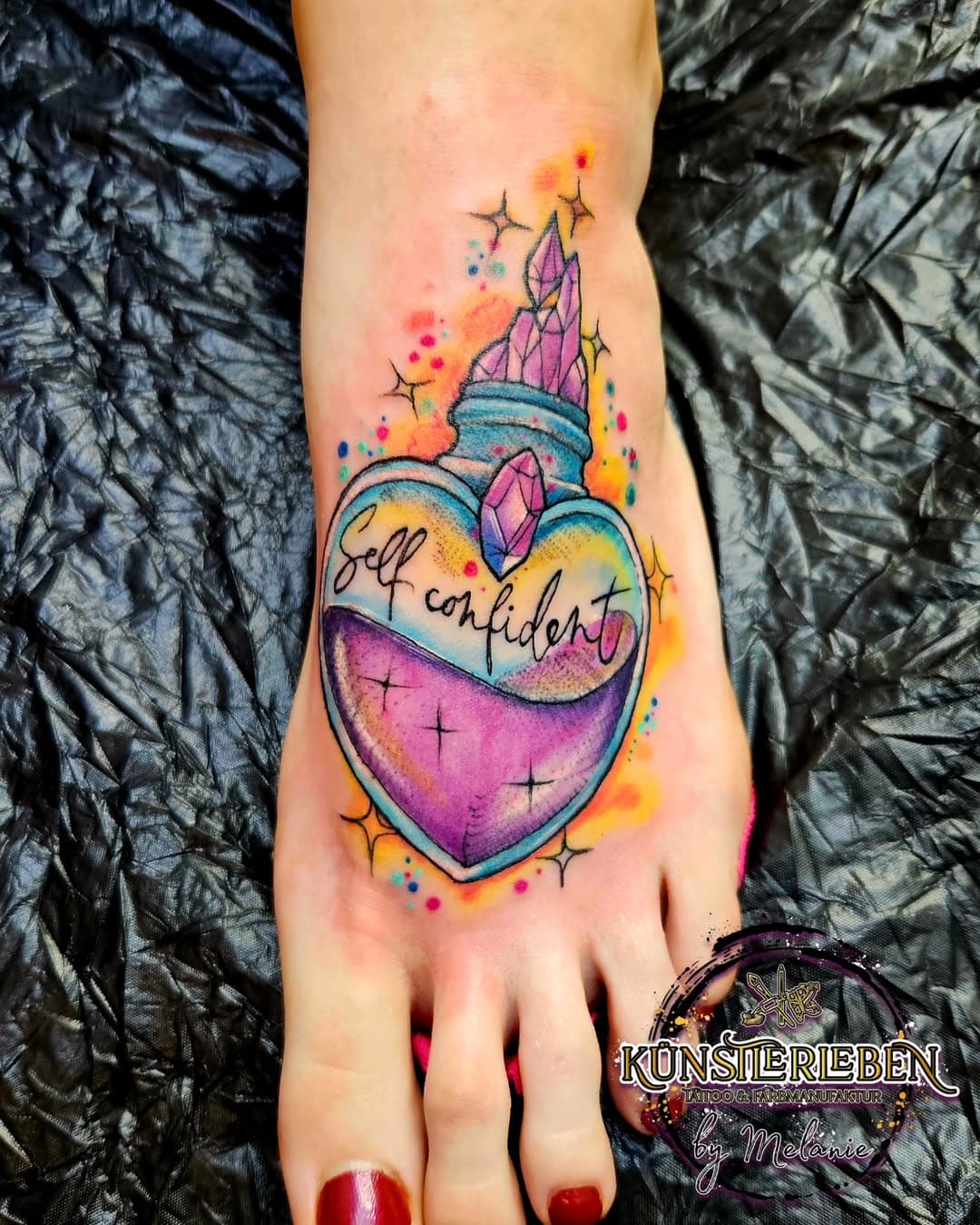Schritt für Schritt ein bisschen selbstbewusster 🪷✨️
Ich liiiebs so sehr🫶🏻
Von Herzen Danke 🫶🏻
🔮
Anfragen über WhatsApp 015750999895
🍀
Terminvergabe über 📧 kuenstlerleben.hannover@gmail.com 
⭐️
#hannoversüdstadt 
#tattoooftheday 
#tattooart 
#germantattooers 
#girltattoo 
#tätowierungen 
#tattoogirl
#thankful 
#tattooedgirl
#remindertattoo
#tattooartist 
#hannovertattoo 
#hannover  #kuenstlerlebentattooundfarbmanufaktur 
#inkedgirl
#tattoo 
#ink 
#inked 
#hannover
#artwork 
#colourtattoo 
#femaletattooartist 
#hannovergirl 
#lovestory 
#konfettitattoo 
#powertattoo
#selfconfident 
#magicbottle