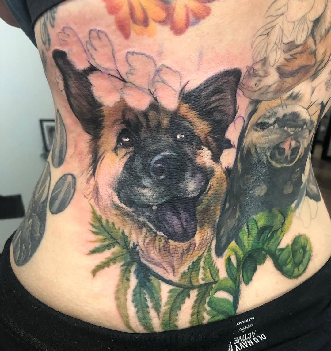 Bit of progress on this coverup. Marisa’s dogs are the cutest and they make up most of her back with their precious faces and flowers. One more session should tackle the last of the flowers and ferns! #austinwest #revivalartcollective