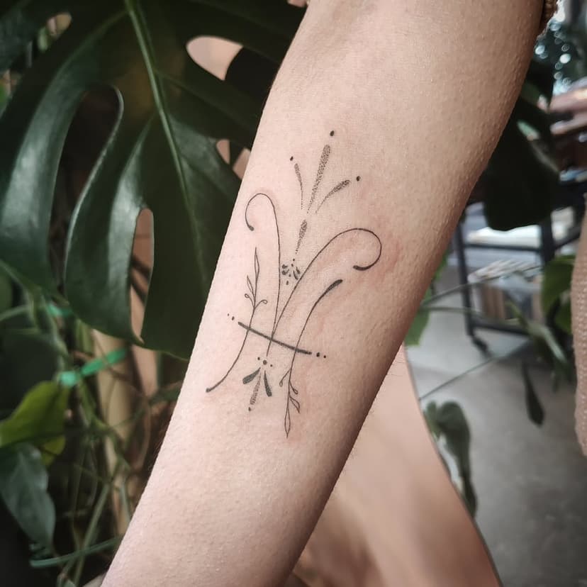 Umi did it!!! Another member of our tattoo community with a first tattoo ♓♈❤️ 

Cool horoscope blend with ornamental decorations.
I clearly don't know how to edit the swelling down, so here's to honest posts too ☺️

#horoscope
#horoscopetattoo #ariestattoo #piscestattoo #zodiactattoo #spacetattoo #firsttattoo #NewcastleTattooStudio #NewcastleInk #fernandfossiltattoo #NorthEastCreatives #greekartist #inclusivestudio #cooltattoo #finelinetattooartist #FineLineTattoo #tattoogoals #inkedup #InkLife #tattooideas #lovetattoos