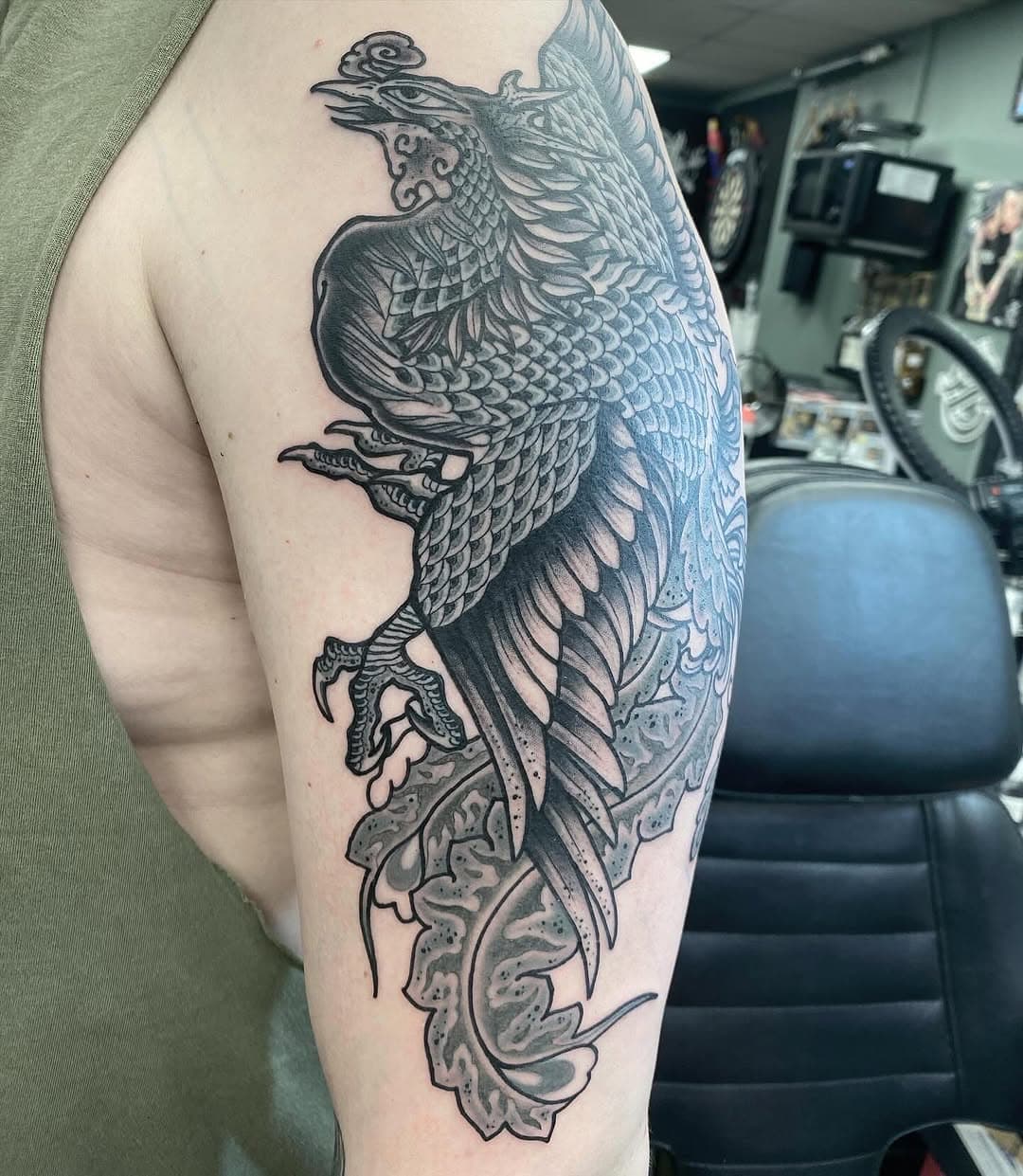 Phoenix for Rob today! More back ground ect to go, thanks buddy, you did great 🐦‍🔥🔥🐦‍🔥

#tattoo #tattoos #traditionaltattoo #traditionaltattoos #traditionaltattooing #traditionaltattooartist #traditionaltattooer #traditionaltattooit #tattootraditional #americantraditionaltattoo #newtraditionaltattoo #traditionaltattooss #oldlines #boldwillhold #boldtattoos #boldwillholdtattoo @traditionaltattoouk @traditionalstattoos @traditionalstattoos @traditionaltattoo_ @traditionalartist @boldwillhold.tattoo @traditionaltattooink #phoneix #phoneixtattoo