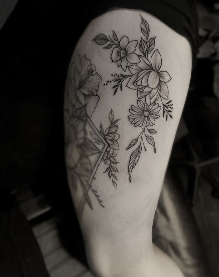 BY gosia ⠀⠀⠀⠀⠀⠀⠀⠀⠀⠀⠀⠀⠀⠀⠀⠀⠀⠀⠀⠀ ➖➖➖➖➖➖➖➖➖➖➖➖➖➖➖➖➖➖ #tattoo #tattoos #tattoostudio #tattooed #tattooartist #tattooart #tattoolife #tattooist #tattooing #tattoodesign #tattooer #tattooinspiration #tattooideas #tattoostyle