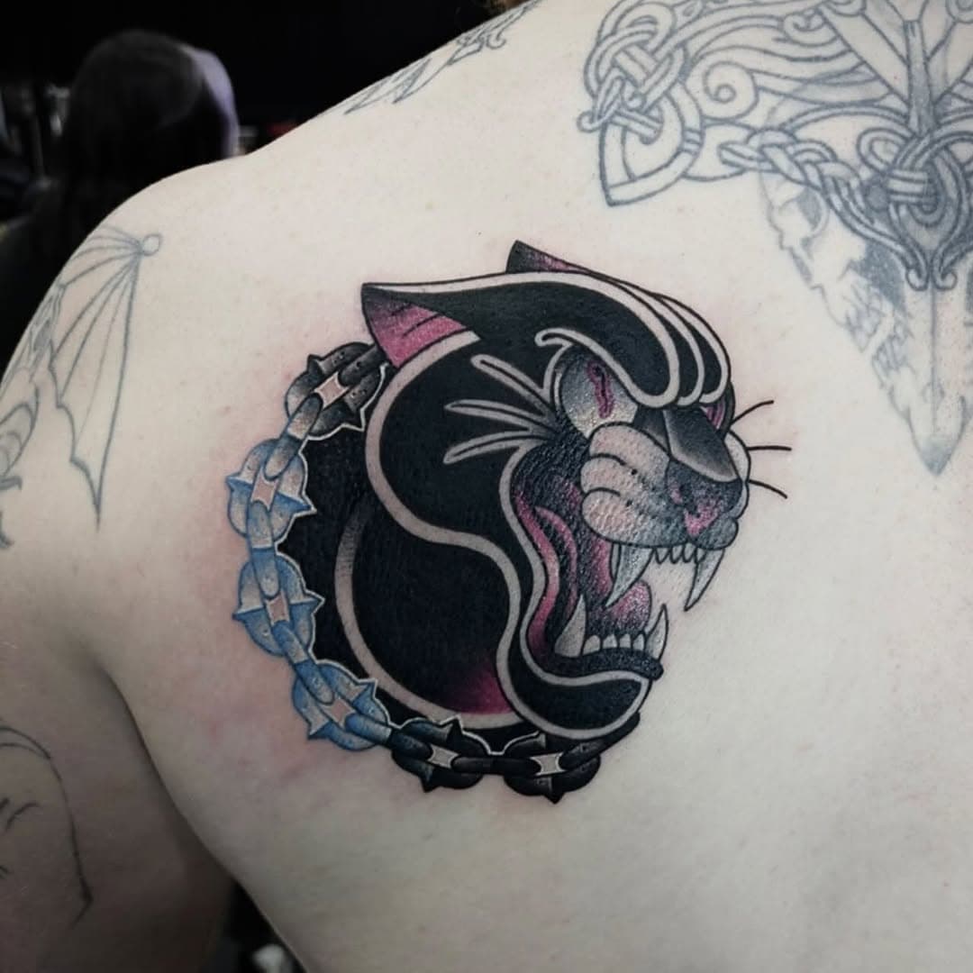 ⛓️Panther head⛓️

Done for Stephen at Tattoo Freeze ‘25 @skindeep_uk 

@inkjecta 
@mothtattoosupplies 
@butterluxe_uk 
@electrum_ink 

I really enjoyed doing this piece. More like this please 
✉️DM me for enquiries/bookings 

#tattoo #tattoos #neotraditional #traditionaltattoo #neotraditionaltattoo #panthertattoo #southyorkshire #tattoodoncaster #doncastertattoo #artfusion13doncaster #doncastertattoostudio #electrumink #inkjecta #butterluxe_uk