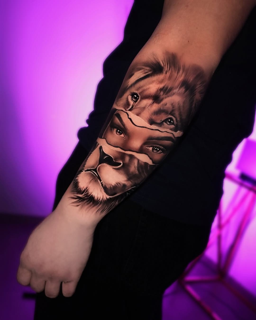 📅 Falls du dich für Tattoos interessierst schreib uns gerne eine Nachricht und wir vereinbaren einen kostenfreien Beratungstermin für dich. 💯