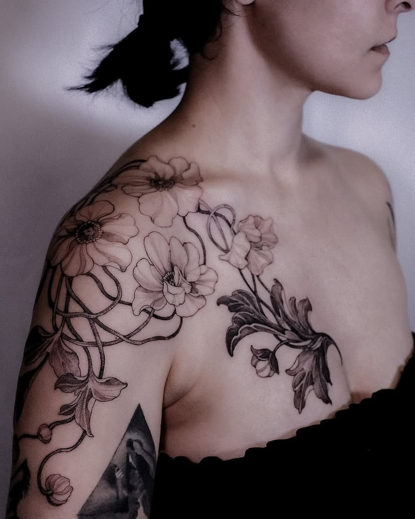 Full day project 
Thank you for trust!
#zozutattoo 
Support @hustlebutterdeluxe 

#loveart #blacktattoo #inked #blackworkerssubmission #flowertattoo #blackwork