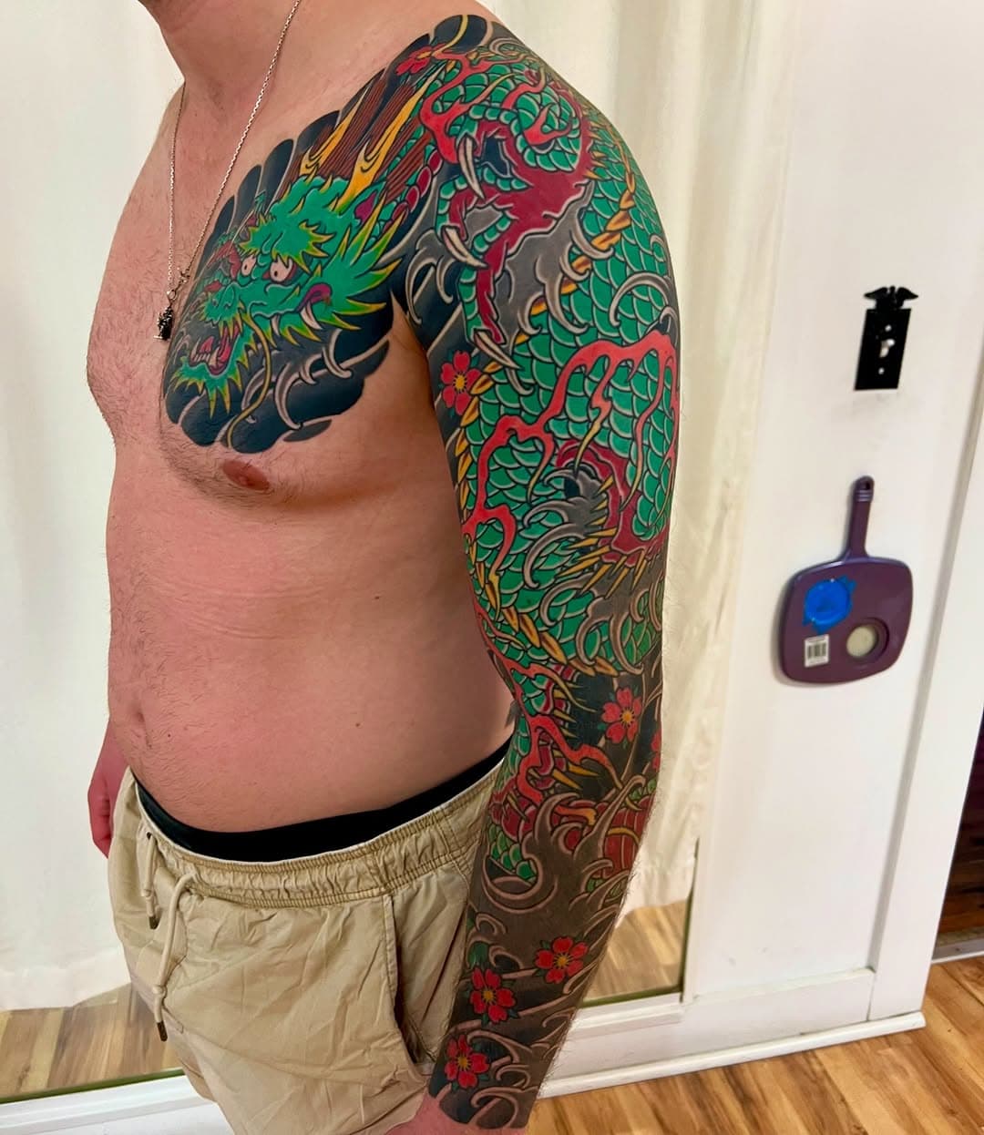 Settled in dragon sleeve from @nate_mcgaughy, finished last year about 8 months ago.

It’s a great time of year to work on these big projects! Book your sleeve with Nate today

•
•
•

#dragontattoo #wilmingtonbirdking #wilmingtonsleeveemporium #wilmingtontattoo #natemcgaughytattoo #goodgracestattoo #wilmingtonnctattoo #wilmingtonnctattoos #nctattooers #tradworkers #tradworkerssubmission #traditionaltattoo #traditionaltattoos #boldwillhold #oldlines #traditional #tradworkers #blackworkers #blacktraditional #blacktrad #blacktraditionals #blacktraditionaltattoo #japanesetattoo #irezumi #irezumicollective #traditionaljapanesetattoo