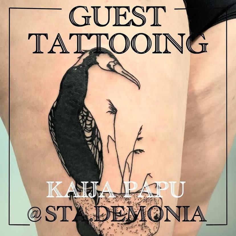 🖤✨Dont miss @kaijapaputattoo is back guest tattooing with us 27/2-3/3! For info and bookings contact Kaija directly! 🌈🖤 Ni hittar oss på Slipgatan 9, Hornstull.
//
🌈🖤 You find us at Slipgatan 9, Hornstull. 
. 
. 
Www.stademonia.com 
. 
. 
.

#Tattoo #Tatuering #Tatuerare #Stockholm #Queer #Vegan #qttrpublishing #qttr #Lgtbqi  #QueerTattoo #Queertatuering #Queertattooing #QueerTattooer #StockholmTatuering #VeganTattoo #FeministTattooArtist #Queermonsters #QueerArt #Queerkonst #Gay #hbtqi #illustration #botanic  #oldschool #nonbinaryart #trnb.tattooists