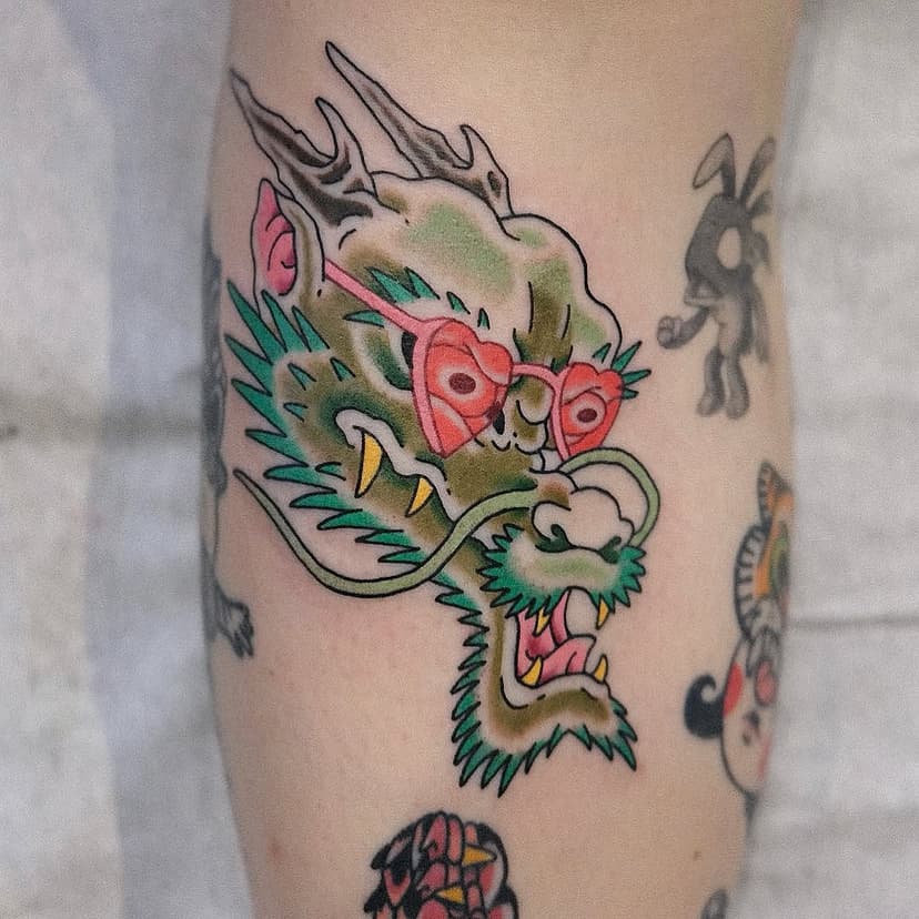 J’ai de la place pour vous tatouer en Février et en Mars.
N’hésitez pas à m’écrire pour un projet ou bien un flash🙃
Réalisé le week-end passé au @mondialdutatouage 

#toulouse #toulousetattoo #tatouagetoulouse #brindi #brinditattoo #dragontattoo