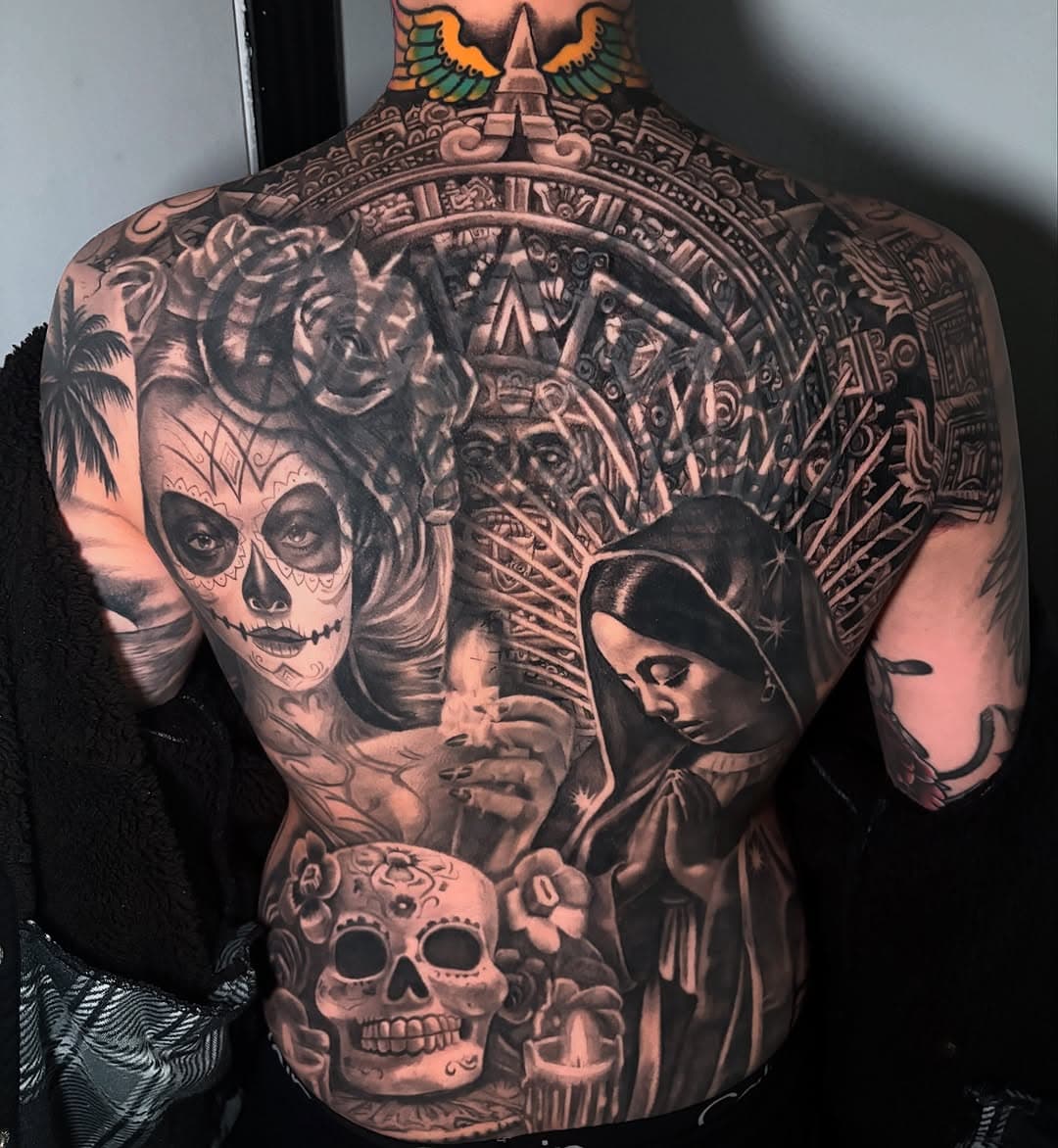 One more pass should do the job. This cover up was tough. Cause the old tattoo was all blown out! Text or call 6263621035 for booking let’s plan your whole back. #tattoo #backtattoo #blackandgreytattoo #latattooartist ##vivaméxico