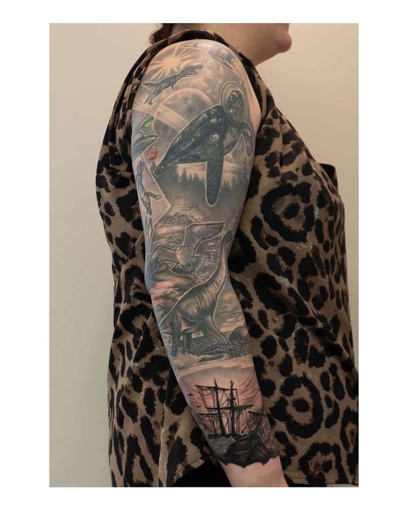 This sleeve has been so much fun to do! Almost at the finish line with it! Wanted to share some of the progress so far! #blackandgreytattoo @bridgendtattoo @barber_dts @cheyenne_tattooequipment @criticaltattoosupply @tatsoul