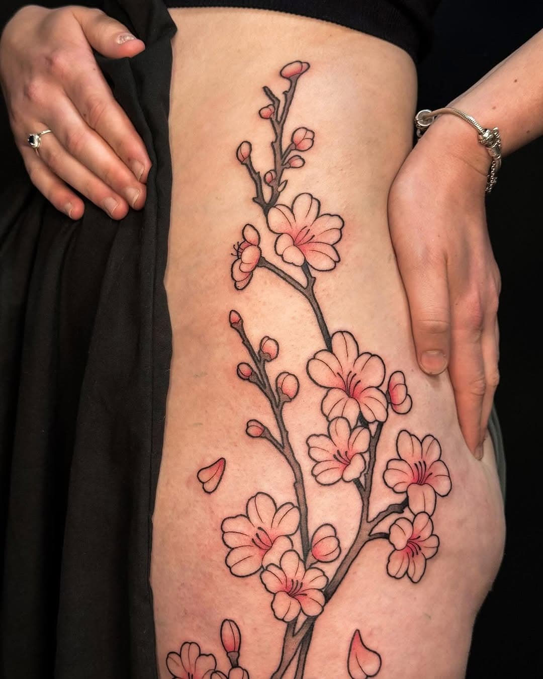 Beautiful Cherry Blossoms by @inked_by_emma 🌸
Savannah had been planning this tattoo for a long time, and we think it turned out beautifully! 😍

To book your next piece with Emma, either dm her directly @inked_by_emma or contact the studio! 
_____________
www.christchurchtattoos.co.nz
soulartattoos@gmail.com