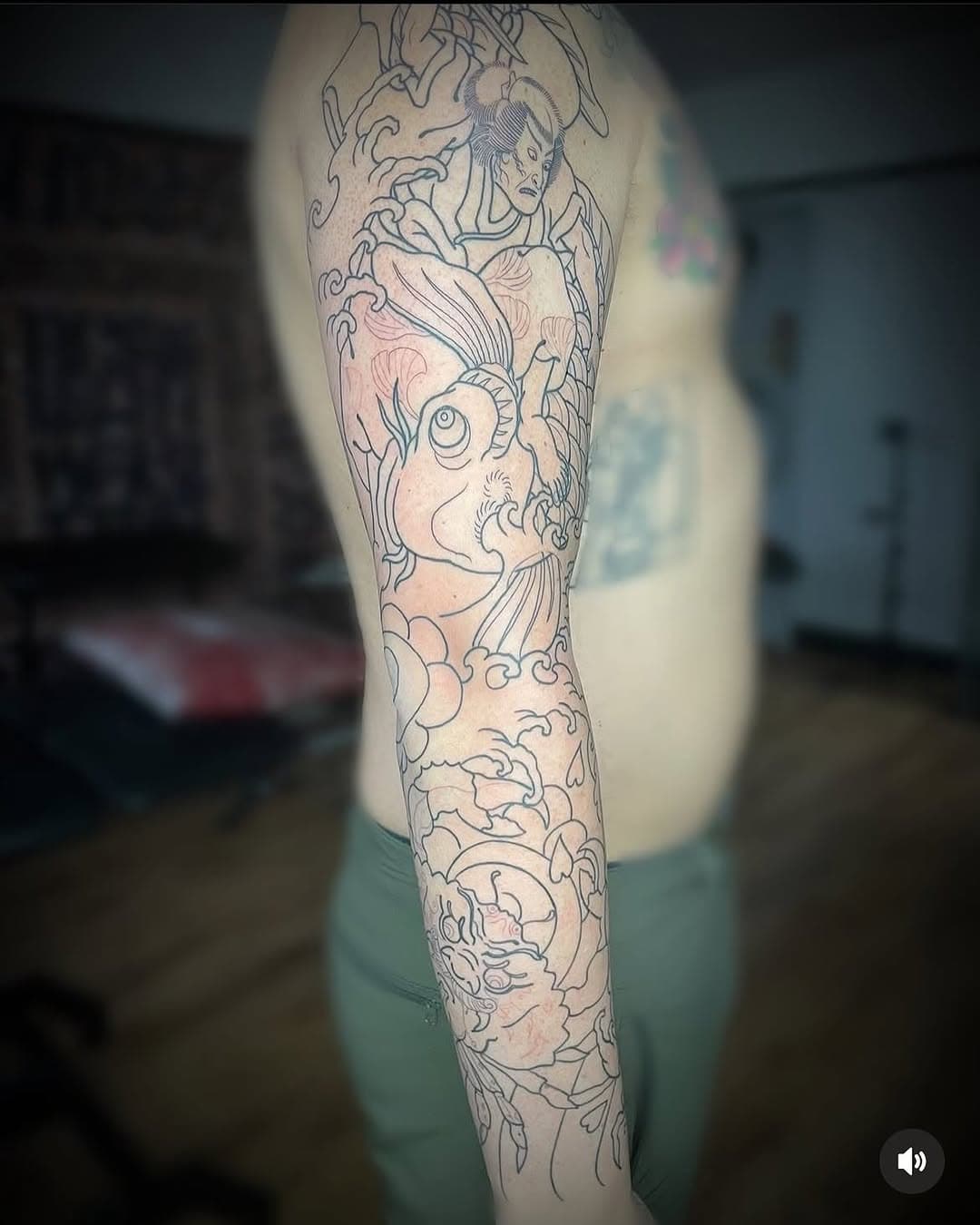 First session done on this traditional Japanese sleeve 🐲🎎🦀

Designed & Tattooed By @shaun_t_tattoo 🎸

Shaun has super limited space for the coming weeks, if you’d like to get some time in with him or discuss a potential design idea, be sure to drop us a message or pop into the studio! 📩

☎️: 0151-488-5500