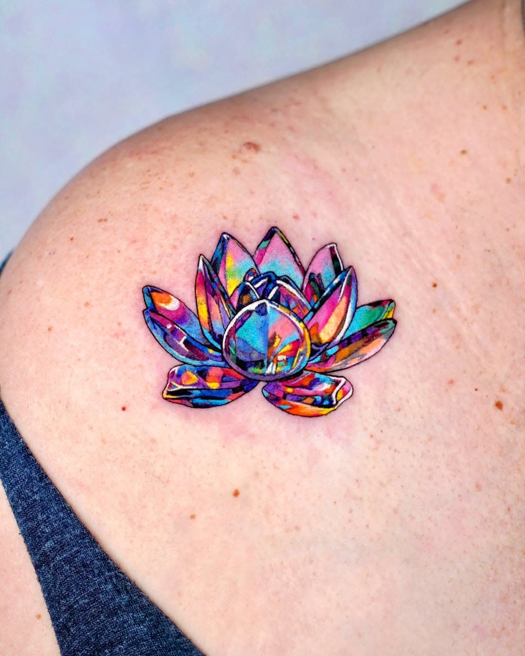 ✨🪷 Night Lotus 🪷✨ 
Literally 😅 Kathrine was popping by London for just one night, so we did this between 10 PM and 5 AM 👯‍♀️ 
It was one of the most fun and bizarre sessions of my life. Thank you, Kathrine 💖
✨
✨BOOKING VIA LINK IN BIO✨