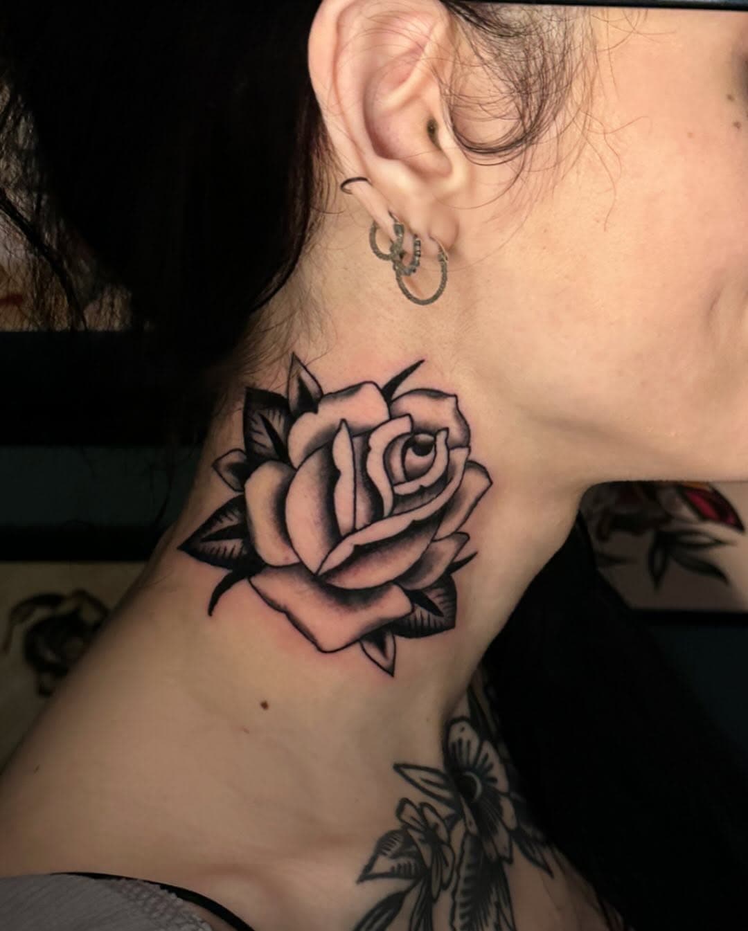 Thanks for the trust Natalie! @twotatnat 

Booking for March
www.electricavetattoo.com
.
.
.
#austintattooartist #austintattoo #atxtattoo #atxtattooartist #rosetattoo #rose #blackandgreytattoo #blackandgrey #trad #tradtattoos #tradworkers #necktattoo #atx #austin #austintattooshop #atxtattooshop #traditionalartist