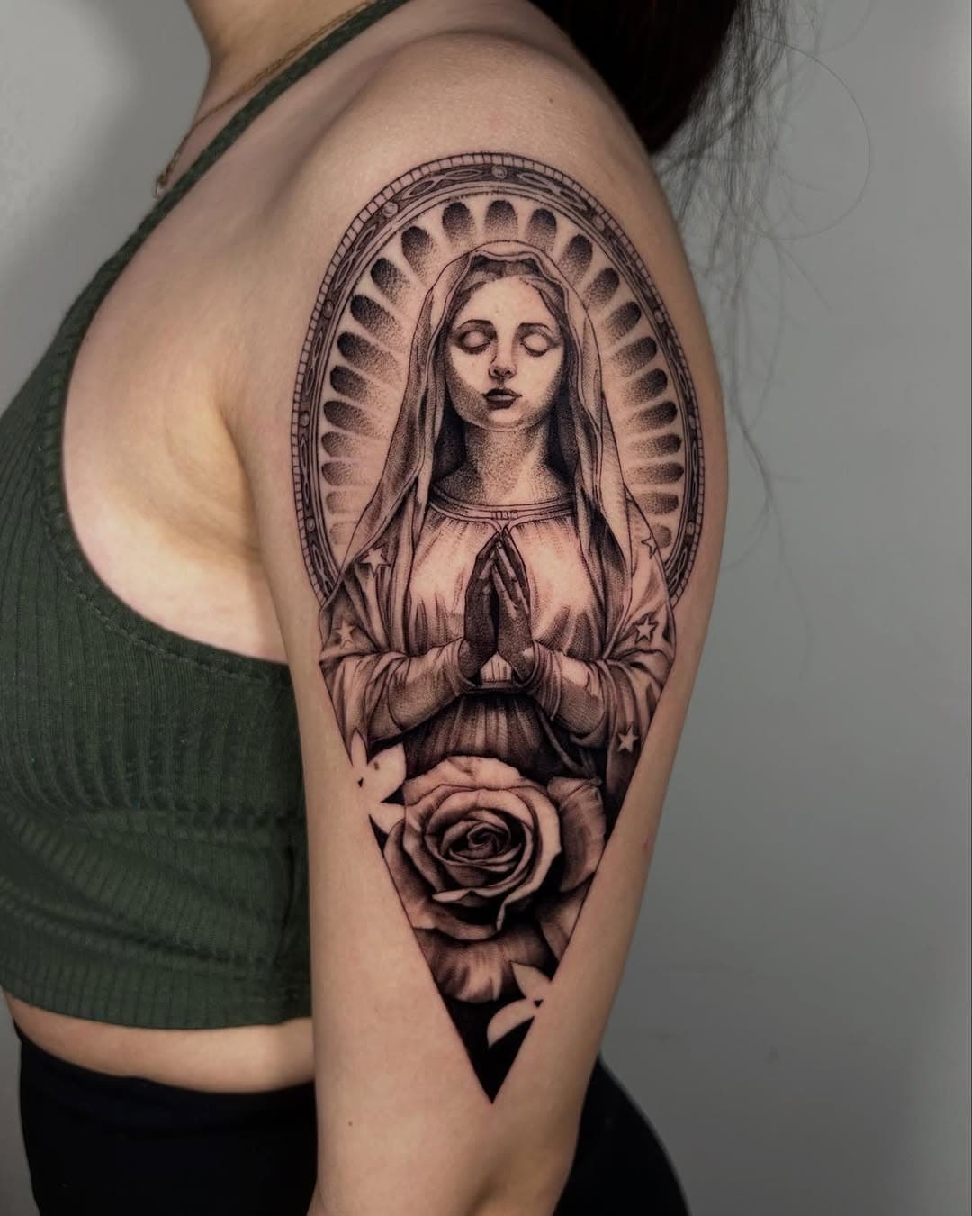 ✨The Virgin Mary✨

Catching up with all the tattoos I haven’t posted 🤭 loved tattooing St. Mary and thank you so much Emily for trusting me with the design. Loved how this came out! 
•
•
•
#tattoo #tattoos #blackwork #ink #inked #houstontattooshop #houstontattoo #finelinetattoo #blackandgrey#blackandgreytattoo #htown #htx #houston #houstonartist #houstontattoostudio #houstontattooartist #femaletattooartist #tattoogirl #artist #downtownhouston #katy#katytattooartist #texasartist