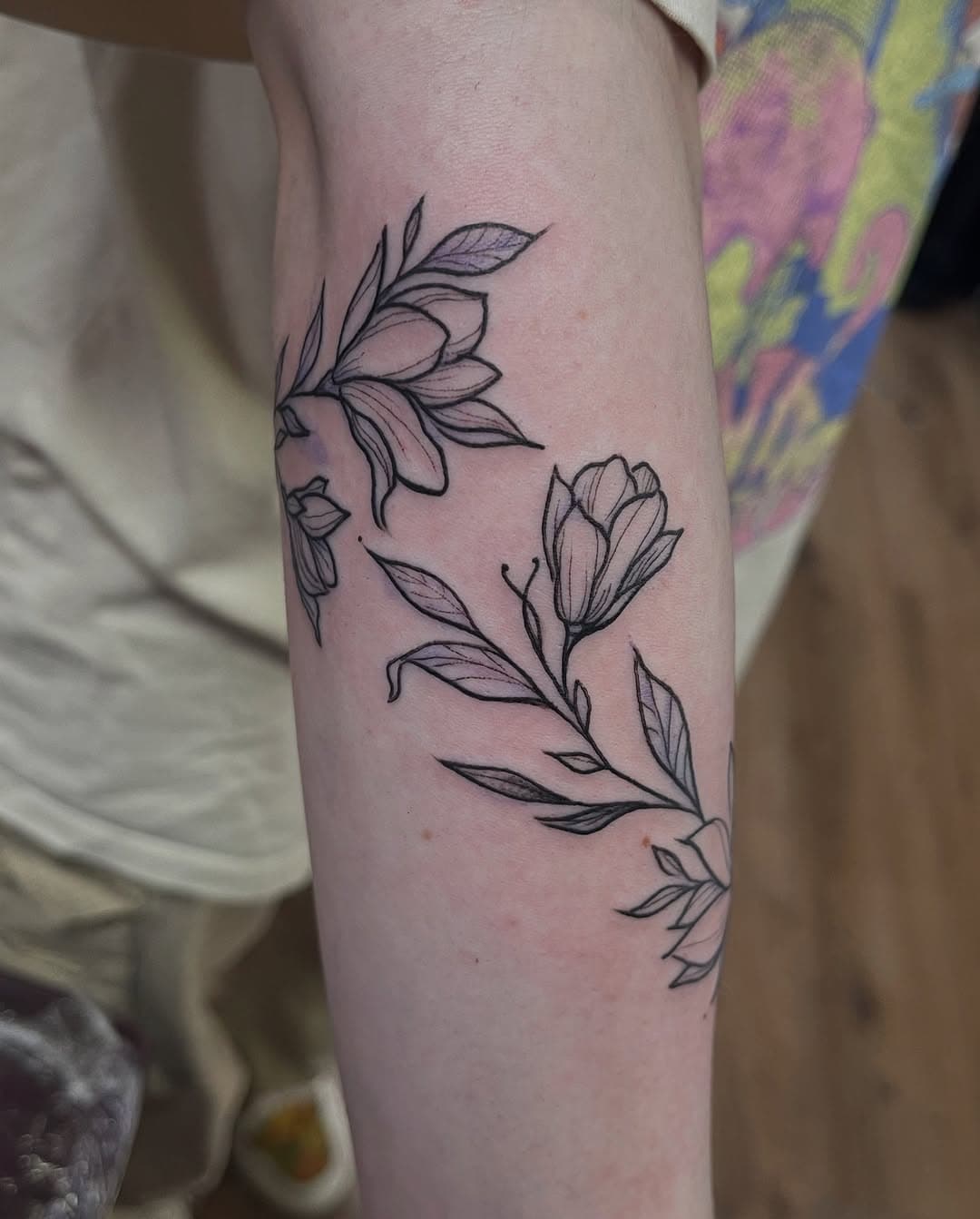 Little floral wrap for @_sksxo_ lovely to see you again :) #floraltattoo #floralart #floralwrap #tattoowrap #linework #lineworktattoo #blacktattooart #blackwork #blacktattoo #armtattoo #flowertattoos #leaftattoo #tattooartist #tattooink #tattooinspiration #tattoooftheday