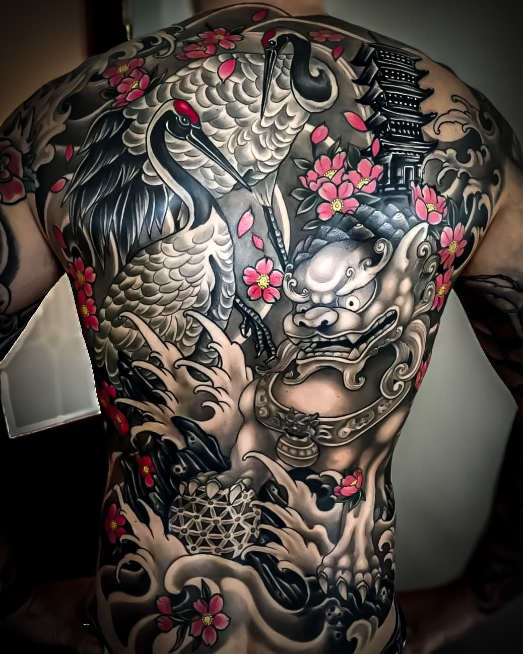 💯 Looking to go big, and take the jump for a back piece! 

💬As always if you are unsure of the time required to complete a large piece, drop in and see us, or fire us a message for a free consultation. 

📅 With Matt's dairy nearly booked up to May, if you are looking to book a large piece it is good to book well in advance.

 #matthart #inspirationstattoos #tattoos #ink #tatooart #japanesetattoos #tattooartist #hunttheanglesocialmedia #leedstattooartist