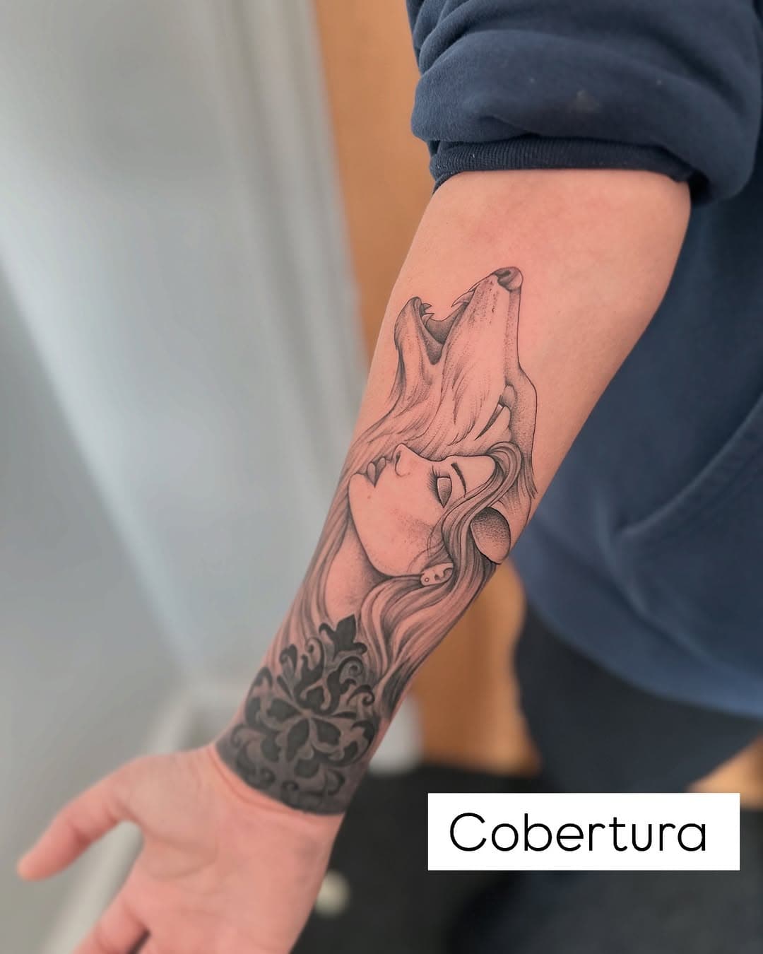 Transformando erros em obras de arte — porque todo mundo merece uma segunda chance (inclusive sua pele)! ✨ #CoverUp #ArteQueSalva #inkhubgo #jeahtrindad