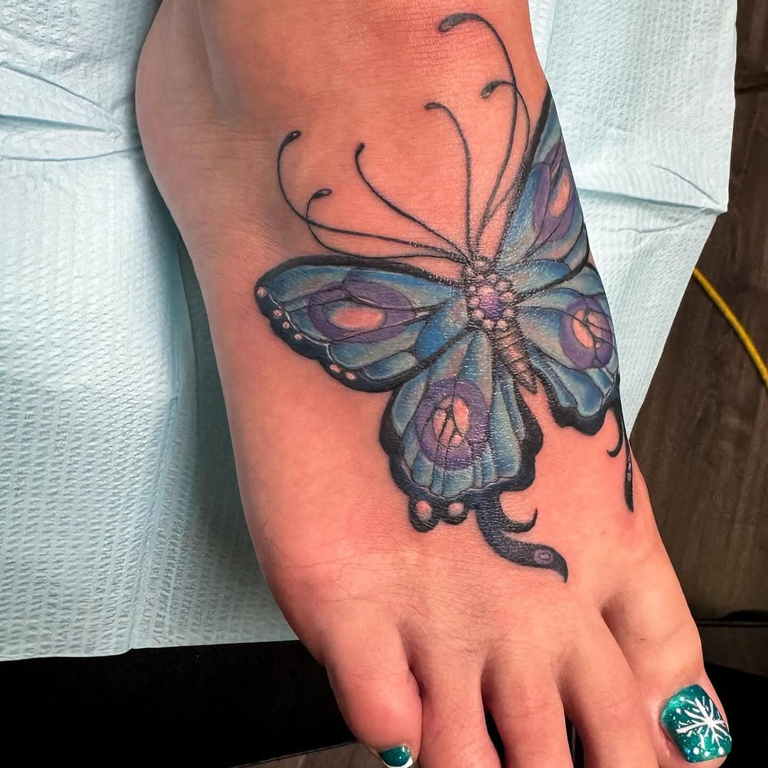 Here’s a little corpse bride inspired butterfly I did for Allison 🦋🦋🦋🧟‍♀️💀 #butterfly #foottattoo #foottattoos #foottattoosforwomen #butterflytattoo #corpsebride #corpsebridetattoo #timburtontattoo  #southjerseytattoo #southjerseytattooshop #njtattoo #njtattooartist
