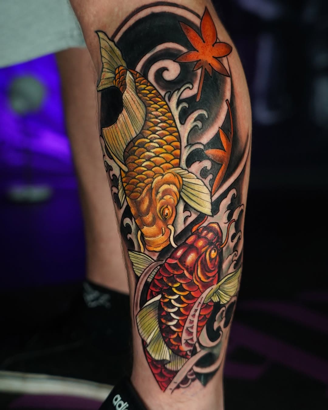 “Ein Cover-Up muss nicht immer dunkel sein – dieses beeindruckende Japanese Koi Collar Tattoo beweist es! 🐟✨ Kunstvoll, kraftvoll und voller Bedeutung. Sichere dir jetzt deinen freien Termin und lass uns deine Tattoo-Vision zum Leben erwecken! 🎨💉

#JapaneseTattoo #KoiTattoo #TattooCoverUp #TattooArt #Irezumi #TattooInspiration #CollarTattoo #TattooStudio #FreieTermine #TattooLiebhaber”#inkeriatattooio #homburgsaar