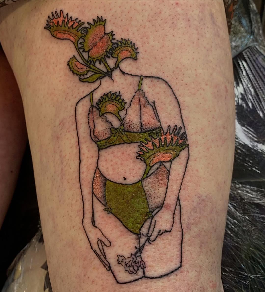 Loved doing this piece🌵for all bookings email ghostandboneart@gmail.com or use my easy booking form in my bio 
-
-
-
-
-
-
-
-
#flytrap #venusflytrap #venusflytraptattoo #ladytattooers #ladytattoo #prettytattoos #colourtattoo #thightattoo #vegantattoo #femaletattooartist #nottinghamtattooist #gettattooed