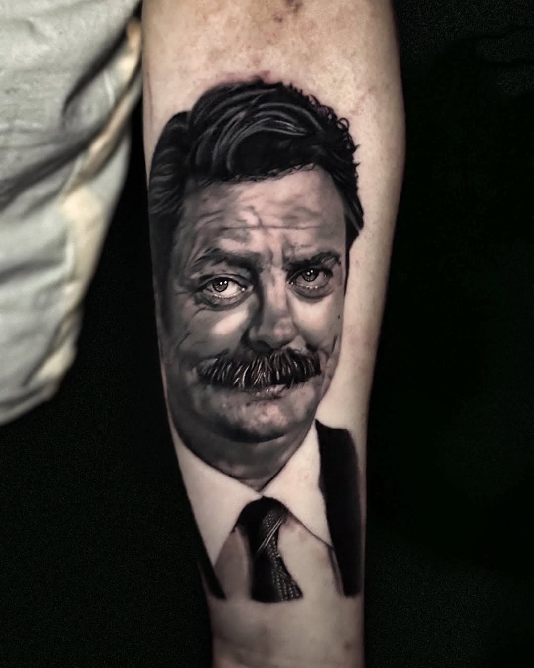 Ron Swanson (parks and recreation) for my good friend @andysworkshopp, really enjoyed this one 

#ronswanson #parksandrecreation #nickofferman  #inkdoctor #norwichtattoo #norwich #norwichtattooist #crookandhatchet #portraittattoo #blackandgreytattoo #