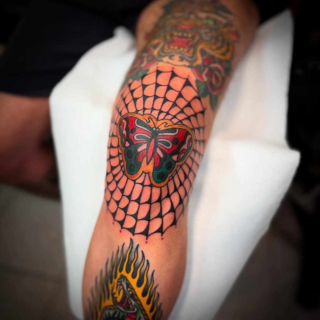 “uno schiavo che ha coscienza di essere schiavo e che lotta per liberarsi già non è più schiavo, ma uomo libero.”
Yesterday done @cm.inktattoostudio 
VERONA, Vicolo Broglio 16
Butterfly original reference by sua maestà SJ
Freehand spider web
Great Thx ti Andre for the trust
StayClassic 

#tattoo #tattooverona #traditionaltattoo #verona
#tatuaggiotradizionale #veronatattoo #tattooitaly 
#tattooitalianartist #tattooideas #oldschooltattoo #oldlines #oldworkers #bright_and_bold #classictattoo #boldwillhold #tattooartist #tttism #tattooitalia #art