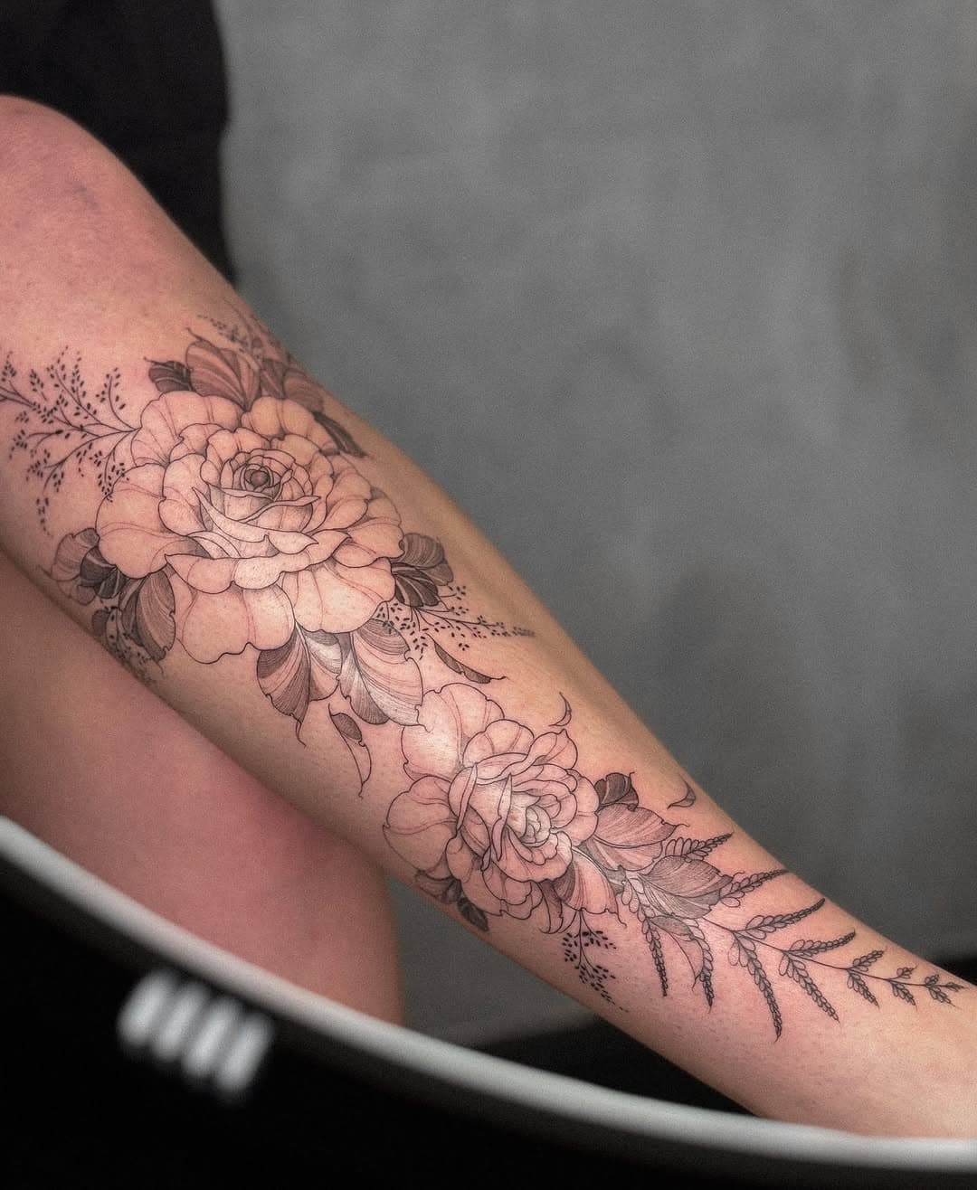 More shin tattoos pls 😭💘

#shintattoo #leedstattoo #leedstattooartist #leedstattooist #finelinetattoo #finelinetattooleeds #finelinetattooist #tattooleeds #tattooyork #yorktattoo #tattoomanchester #manchestertattoo #sheffieldtattoo #tattoosheffield #floraltattoo #floraltattooist #floraltattooartist