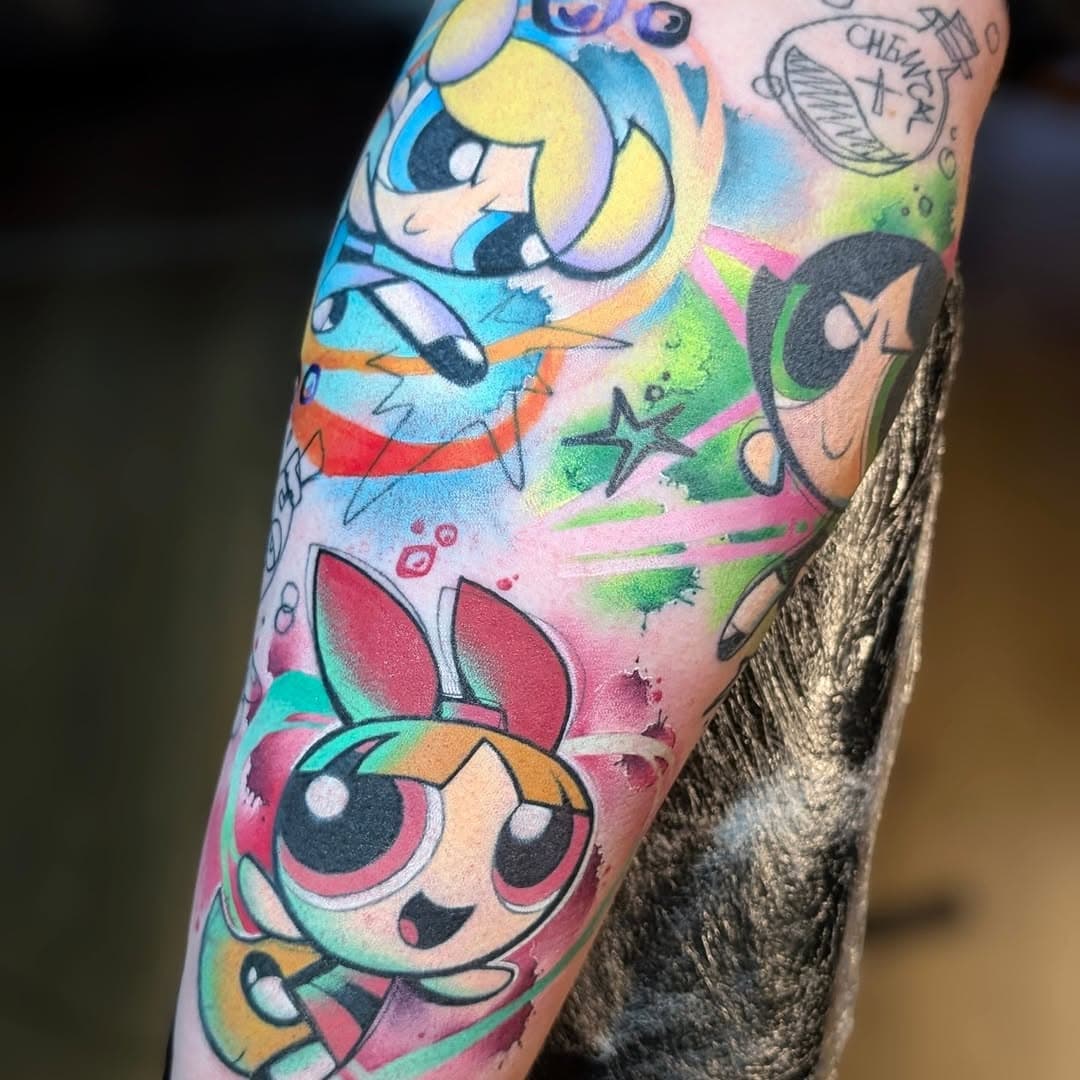 Finally got round to finishing Emma's Powerpuff gals ❤️ why just get one piece of flash when you can get the whole sheet?! 😂😂 Thanks mate 🙌🏻 

#tattoo
#powerpuffgirls 
#cartoontattoo 
#colourtattoo 
#manchestertattoo 
#manchester
