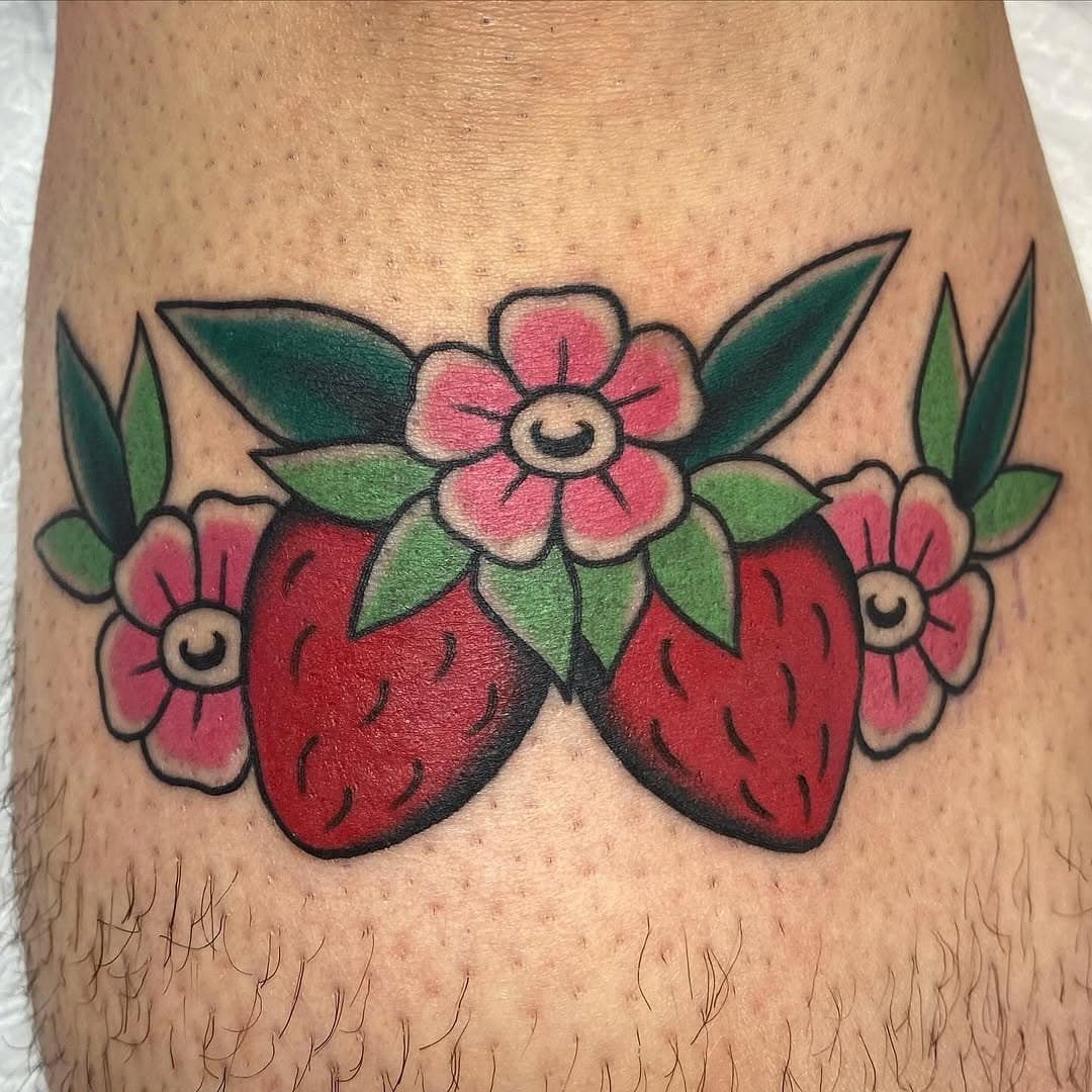 A couple of Saturday walk-ins recently. These clients brought in some fun ideas and imagery! Thank you so much Ansley & Angelica! It was a fun day 🍓💘💌💖
.
.
.
.
#noodlestattooshop #warrenville #naperville #chicago #illinois #chicagosuburbs #traditionaltattoo #americantraditional