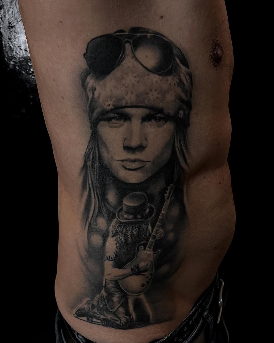 ▪️Axl & Slash guarito▪️
▪️Spot disponibili Marzo/Aprile▪️
▪️Link in bio per Info&Booking▪️
.
.
.
.
.
.
:
#chicanotattoo #realistictattoo #BlackAndGreyTattoo #chicano #RealisticInk #RealismArt #BnWTattoo  #legnano #milano #tattoo #dark #gunsnrosesfan 
#gunsnroses