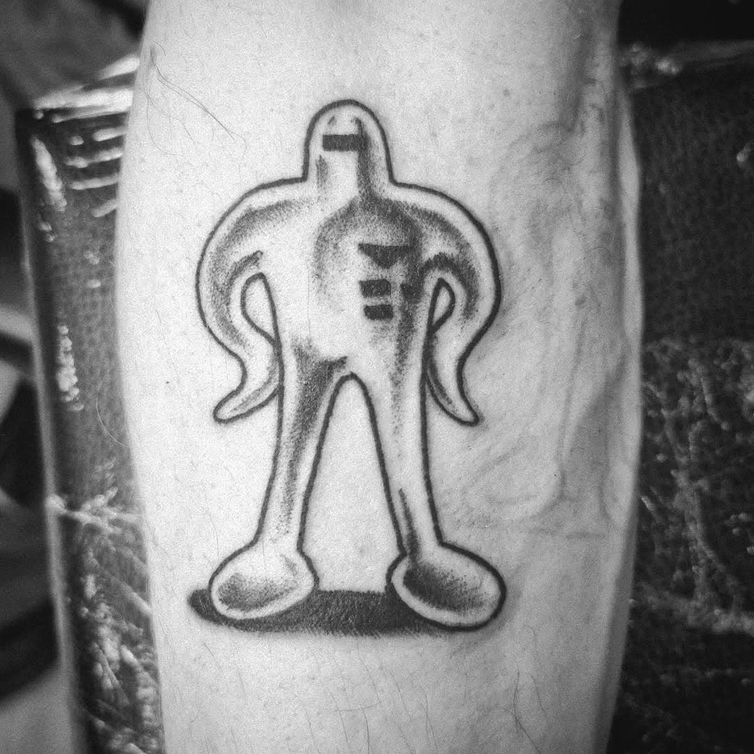 Starman by @lidialopeztattoo 
#trondheim #trondheimtattoo #norway #norwaytattoo #norwegiantattooers #trøndelag #traditionaltattoo