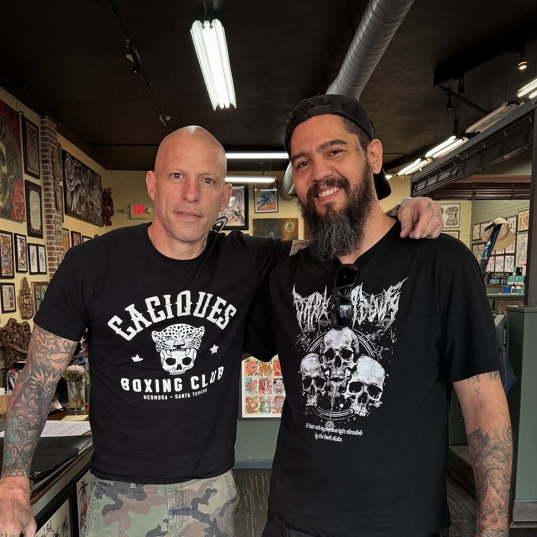 Today was a special day. It was a great honor and an immense pleasure to meet in person the incredible artist I’ve admired for many years, @amijames1 . My admiration for him goes beyond the fame gained through TV shows; it’s above all about his entire journey in tattooing, his history in this art, and his deep commitment to the profession.

I have great respect for the old-school tattoo artists—the true tattooers, those who do it purely for the love of the craft and live tattooing as a lifestyle. For me, this was a truly fulfilling and meaningful experience.

And all of this was possible thanks to my great friend @marceltattooartist , who gave me the opportunity and the pleasure of meeting Ami James. I’m truly grateful for this experience.

I appreciate everyone who follows my work and supports me on this journey!  #truetattoo