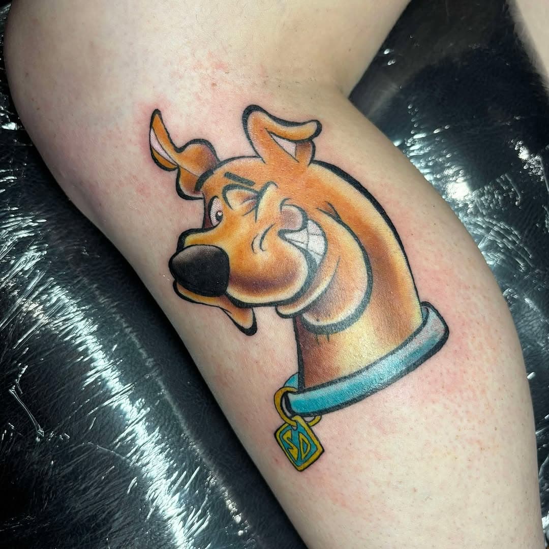 Scooby-Dooby-Doo done by @caple.tattoo 

•
•
•
•
•
•
#tattoo #tattoos #tattooed #tattooartist #tattooart #tattooedgirls #tattooedgirl #tattooist #tattoomodel #tattooing #tattooflash #tattooedgirl #tattooink #tattoolove #tattooshop #tattoosleeve #tattoosofinstagram #tattoooftheday #tattoostudio #tattoodo #tattoo2me #tattooedmen #tattooedwomen #tattooworkers #tattooidea