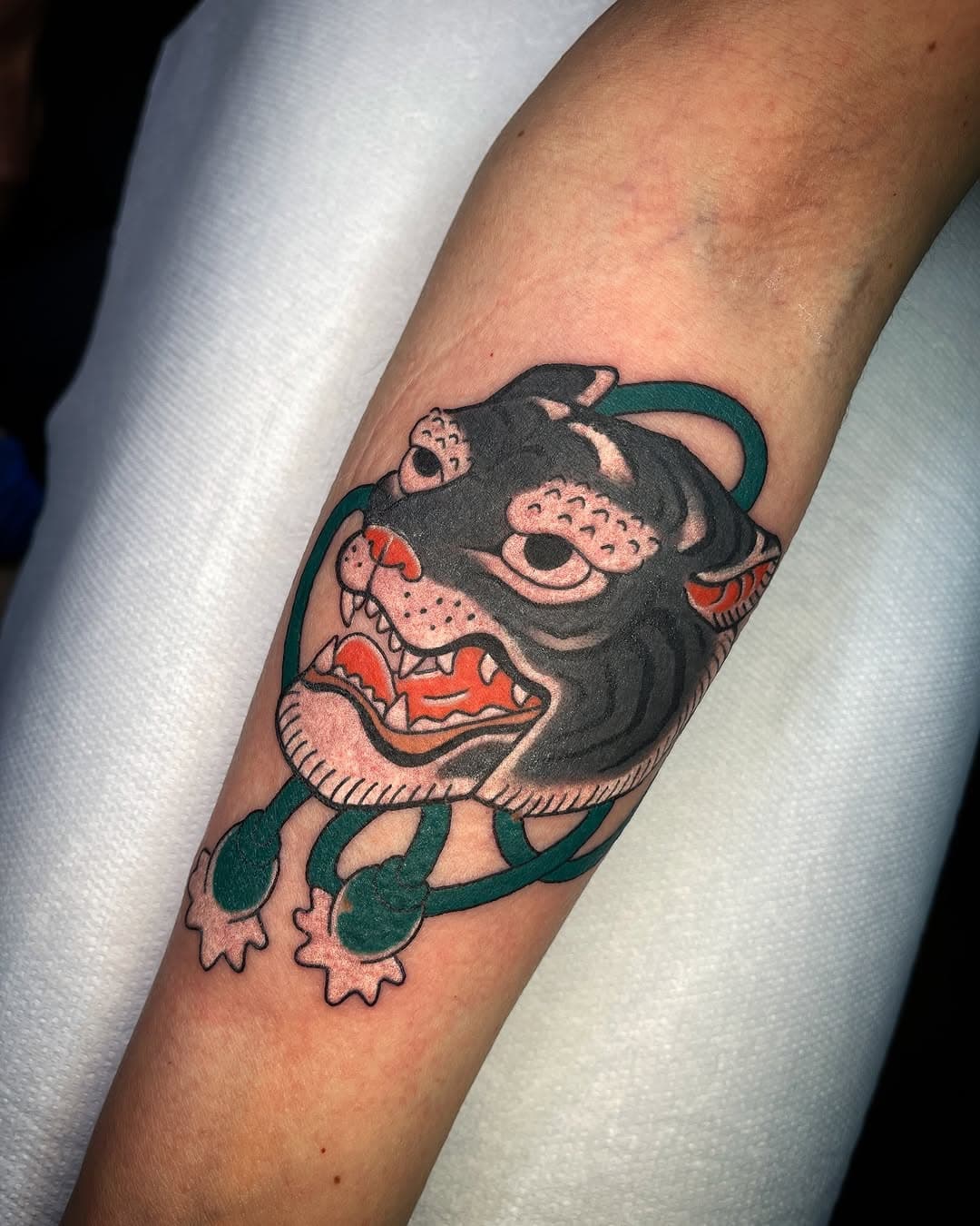 • Thank you Jennifer for choosing one of my flashes 🙏🏻 •
.
.
.
.
#bizzosan #hamburg #tattooed #japanesetattoo #tiger #japanesemask #wabori #japanesetattoodesign #waboritemple #waborieurope #kooltattoo #irezumi #irezumitattoo #irezumihamburg #japanesetattooflash