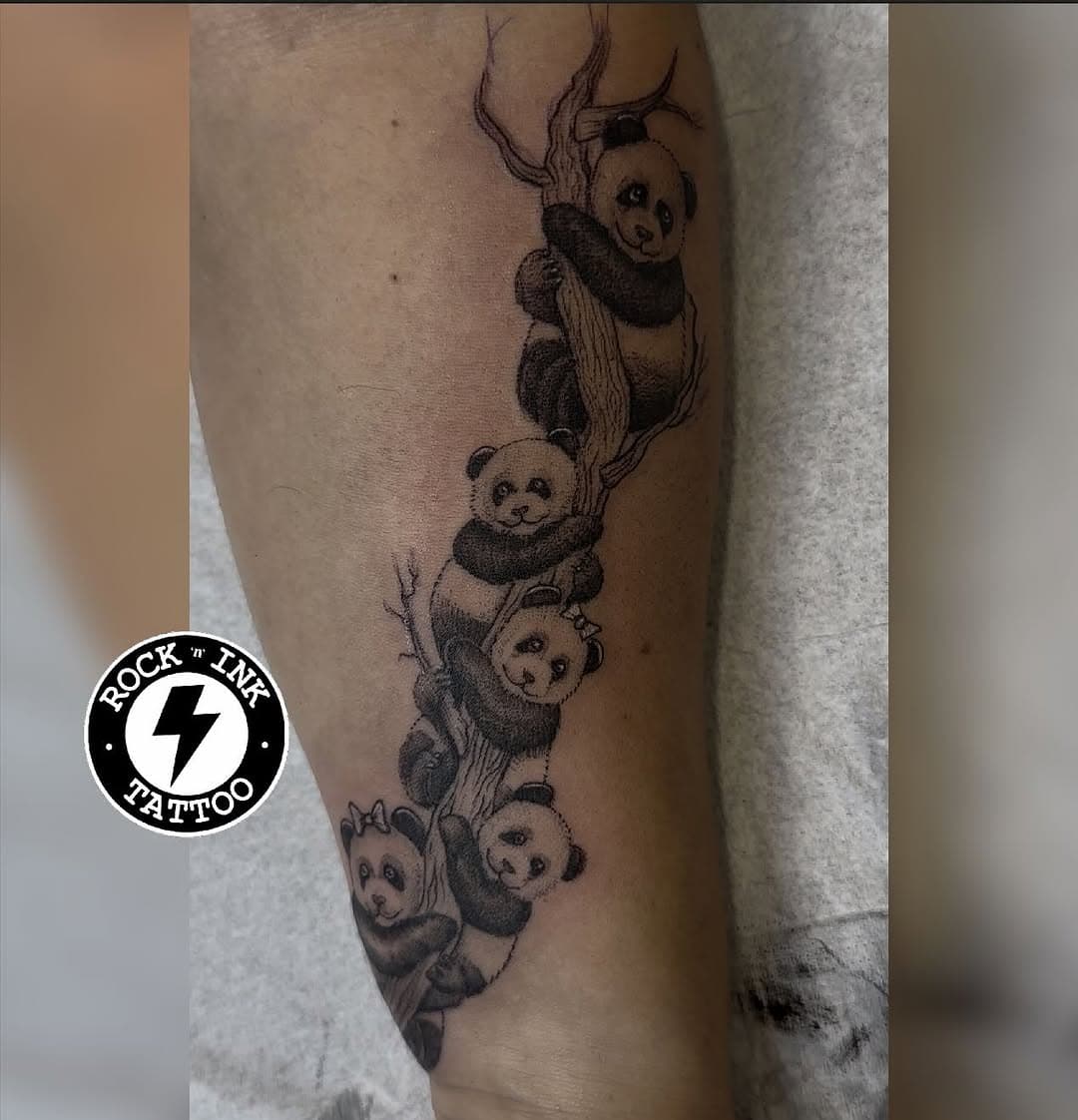 #family #familytattoo #familia #famiglia #panta #rockninktattoostudio #rhodes #greece #fotistattoo #hellas #rhodestattoo #tattoo #tattoos #tatts #tattooed #tattooing #tattoolovers #tattoolover #ink #inked #inkedlife #inklove #girlswithtattoos #rhodesgreece