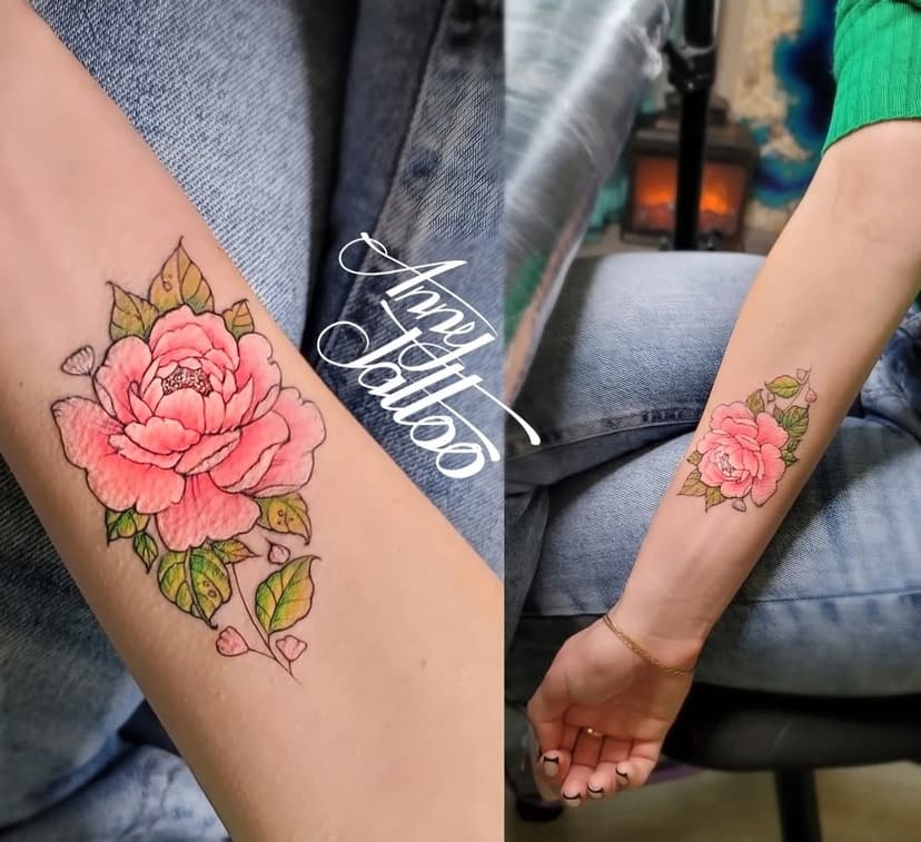 Нежная тату от мастера Ильи 🌷 бесподобный специалист

#annytattoostudio #annytattoo #flowertattoo #flowerstattoo #татуцветок #цветоктату #цаетытату #татуцветы #графичнаятатуировка #графичноетату #татунаруке #женскаятатуировка #татумосква #татувмоскве #татумастермосква #татустудиямосква