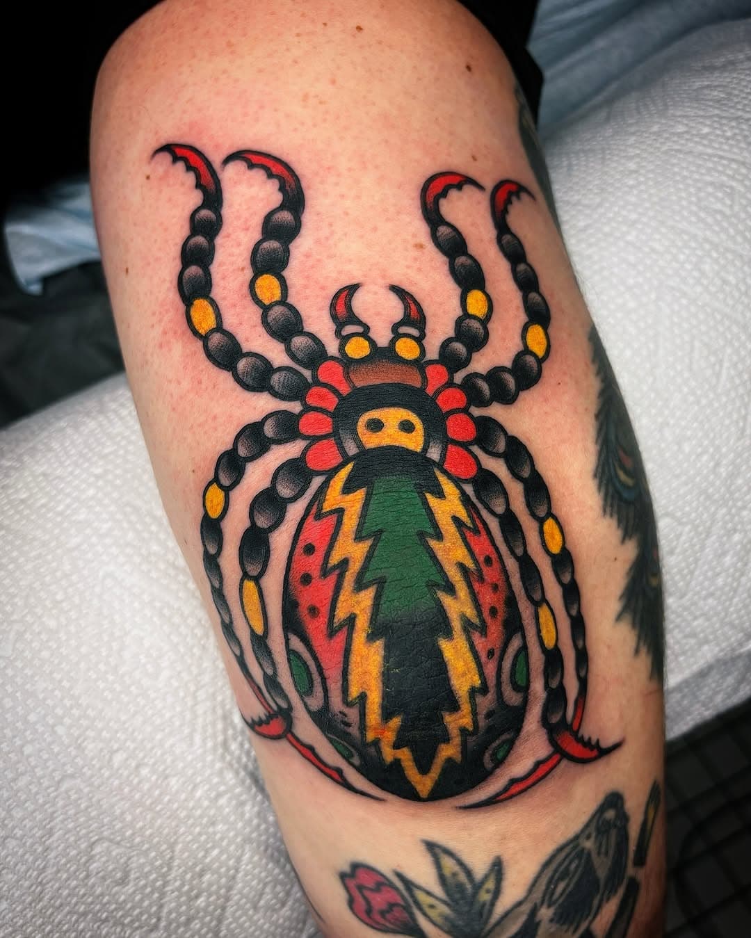 Spider on the elbow and a couple more for Hugo, thanks so much! 🕷️🕷️🕷️ @baitshoptattoo