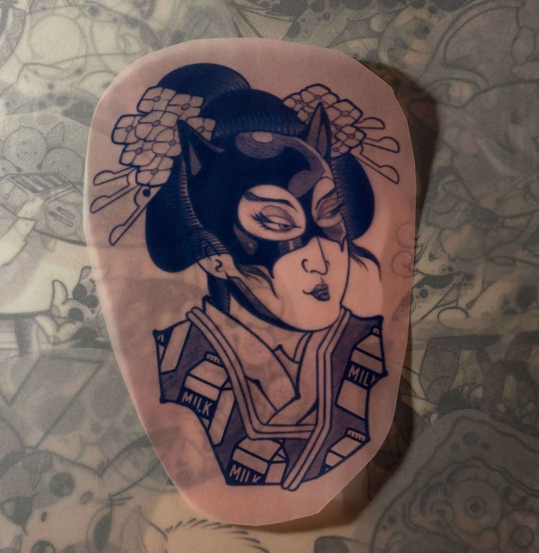 CATWOMAN 🐈‍⬛ 

I’ve always liked doing popular culture characters with a Japanese twist. Text me if this is something you would like to get done. 

Colour or Black

@meatshoptattoo 

#cat #catwoman #ukiyoe #japanesetattoo #popculture #popcultureart #tattooidea #tattoodesign #barcelonatattoo #hamburgtattoo #londontattoo #zurichtattoo