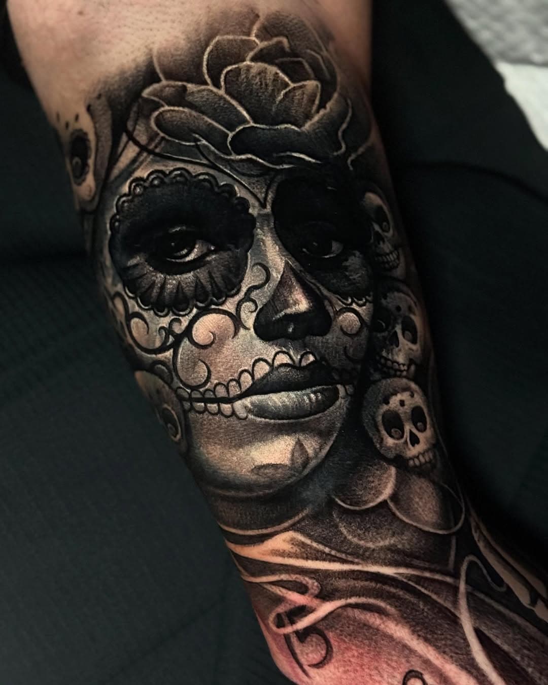 Following my last post, this also belongs to the same collector. I tattooed Jared over 10 years ago, we re-visited this inner bicep piece from 2014 and gave it an upgrade. We have a few hours to go to reach the completion of his sleeve. I'm looking forward to getting back into the project in March during my upcoming visit to @timelessarttattoostudio before I head to @chicagotattooartsfestival. 

Be sure to visit my website at www.lukepalantattoo.com and subscribe to my email updates. Don't miss out on your opportunity to catch me in your nearest area. 

#lukepalan #lukepalantattoo #freehand #tattoos #tattoosleeve #tattooartist #boston #chicago #la #lasvegas #reno #sanfrancisco #newyork #newjersey #westcoast #eastcoast