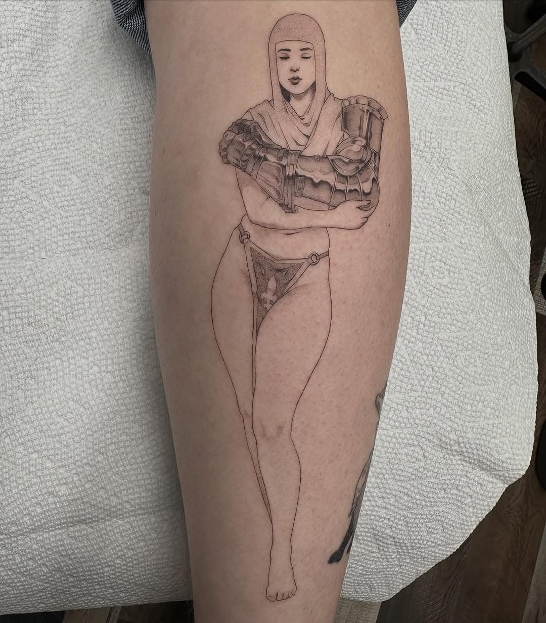 added another pinup to my dear friend Drew’s leg. thanks as always sister!