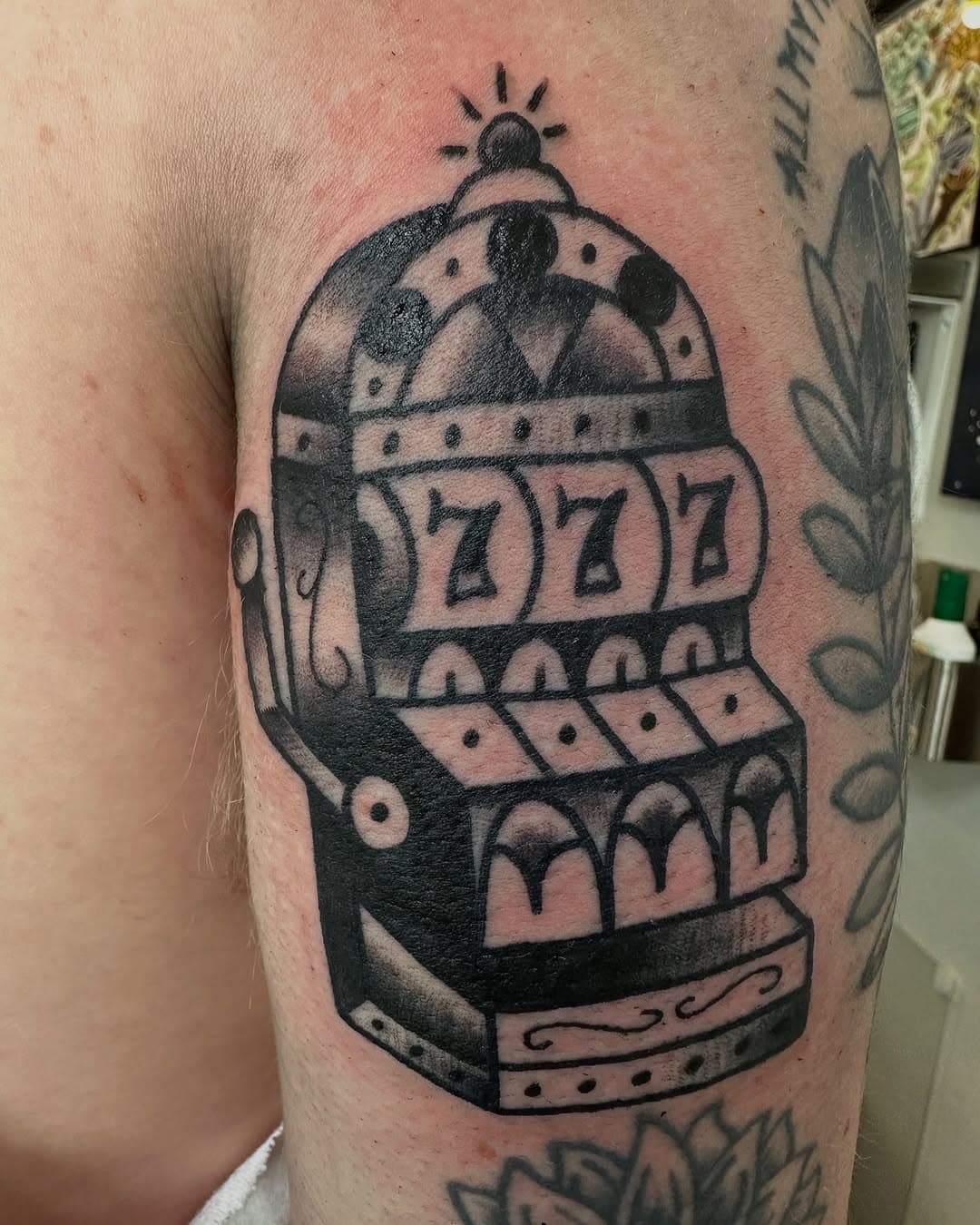 Fun slot machine made for Levi, thanks man! DM to book or call the shop for availability +1 (614) 754-7228