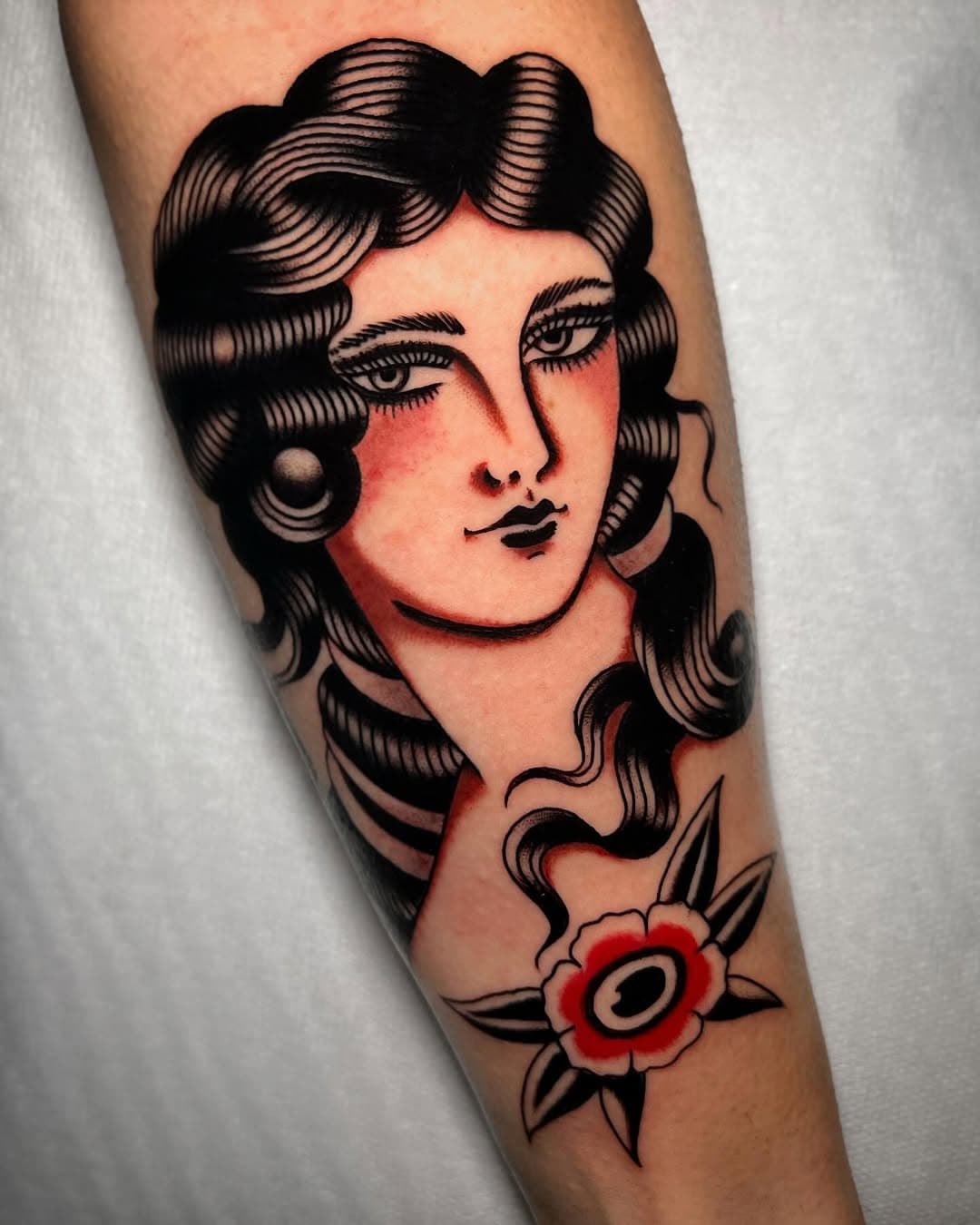 Traditional Botticelli Venus ♥️
Grazie Michela 🌹

Done at @hardtimestattoo

With @elitetattooofficial #elitetattoo #eliteinfini 
@probodysupply @fluidtattoomachine #probodysupply #fluidtattoomachine